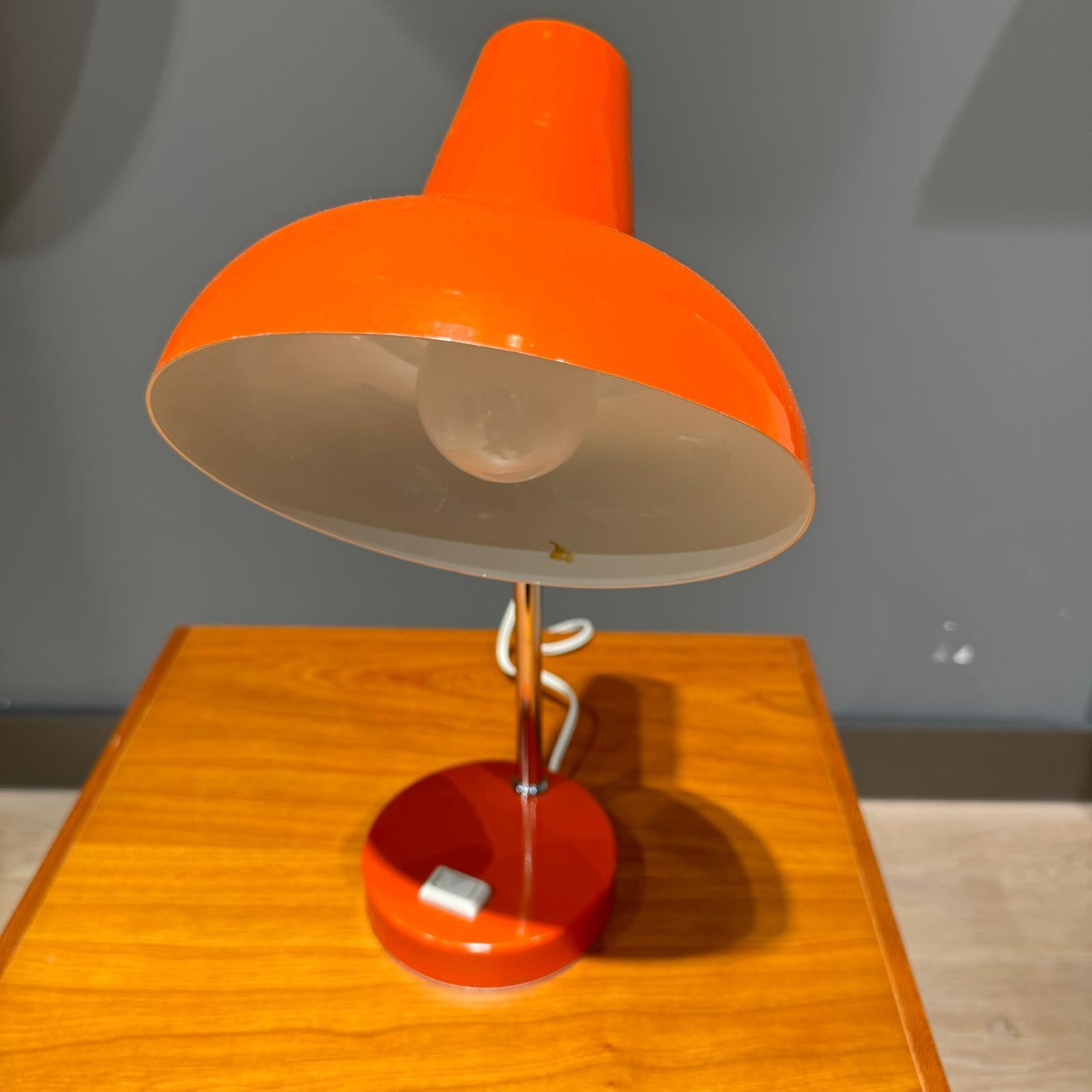 Magnifique lampe vintage en métal des années 1970 en vente 3