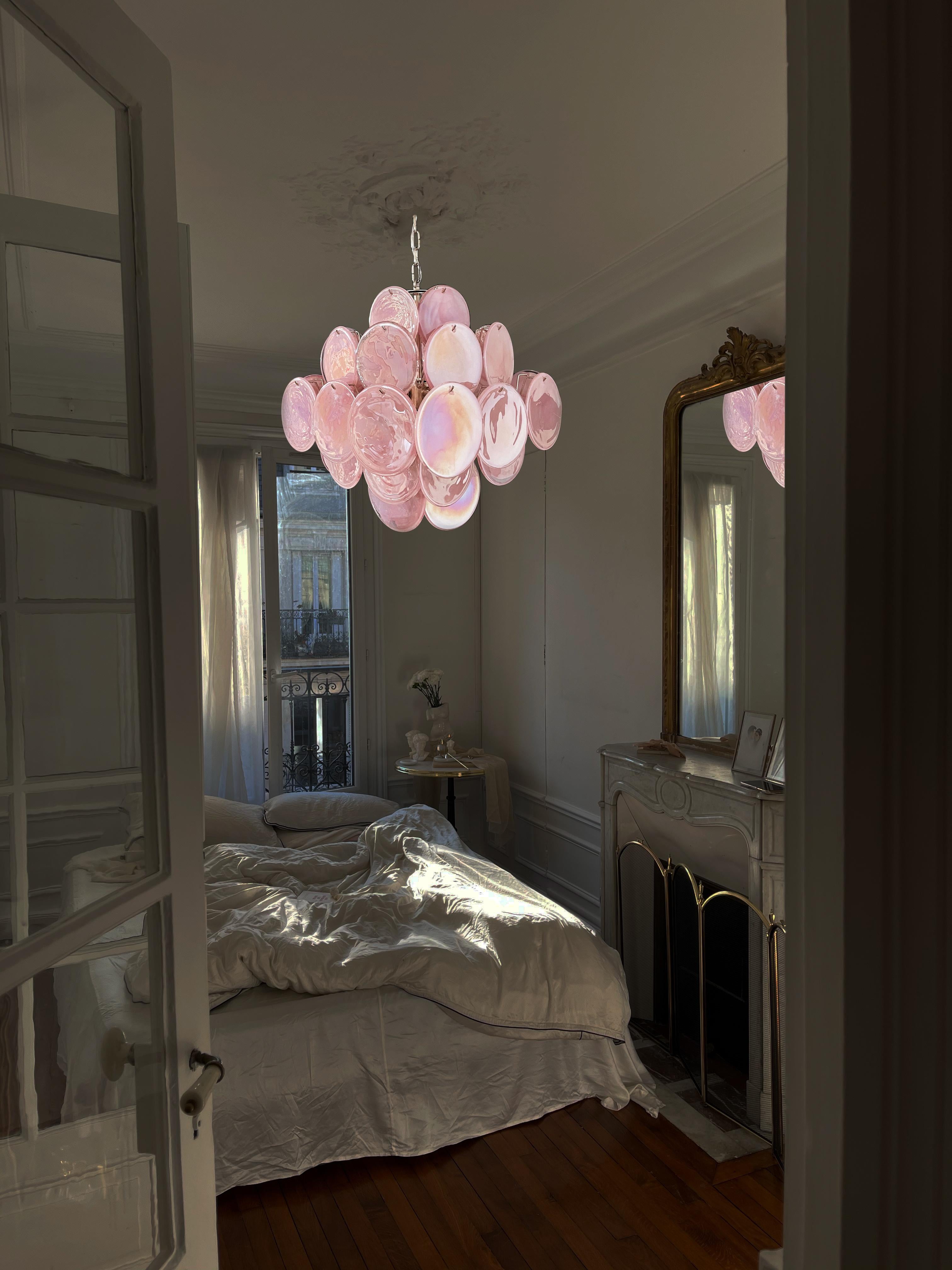 Beautiful 1970s Vintage Italian Murano Chandelier, Vistosi Style For Sale 6