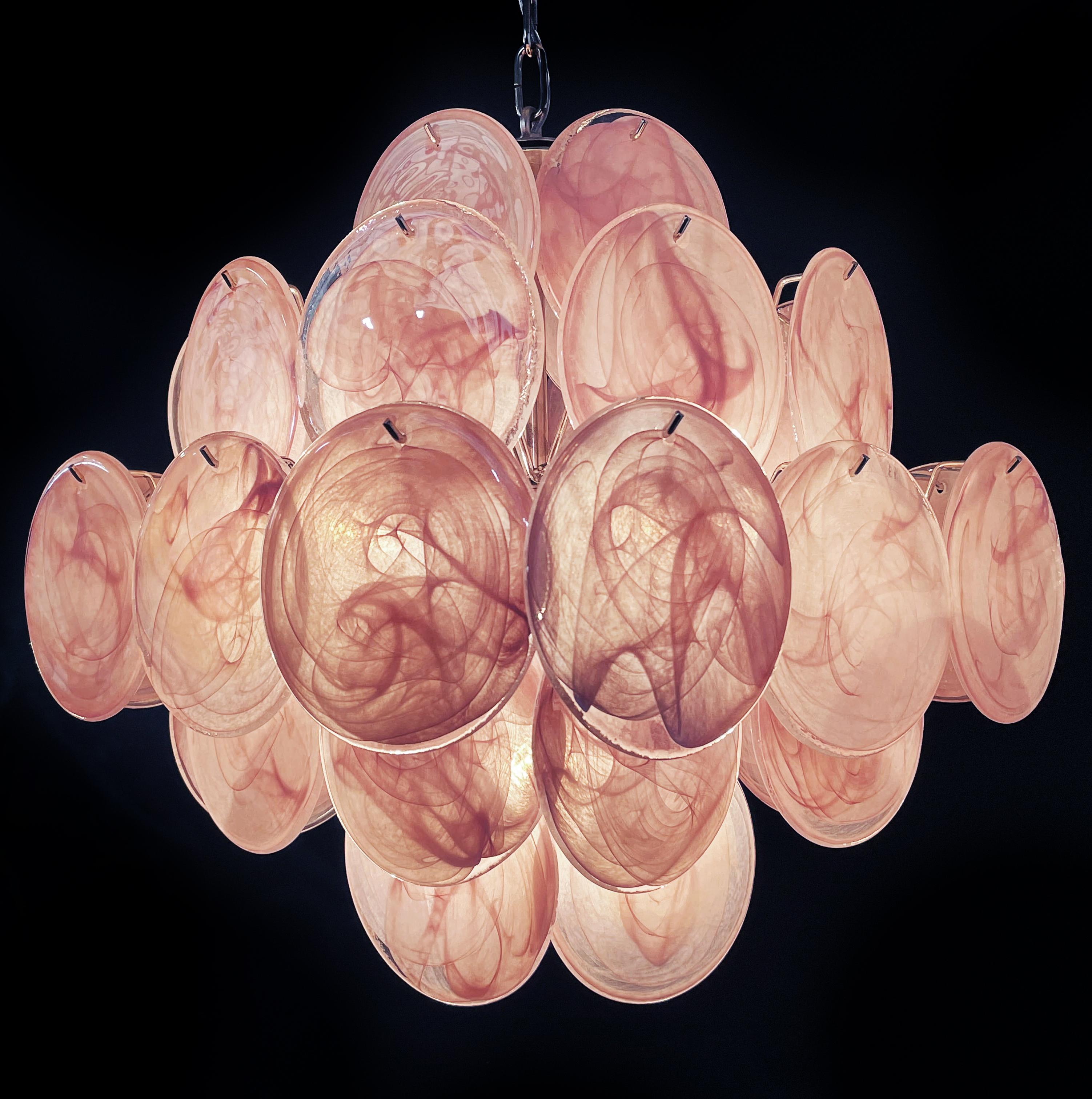 Beautiful 1970s Vintage Italian Murano Chandelier, Vistosi Style For Sale 8