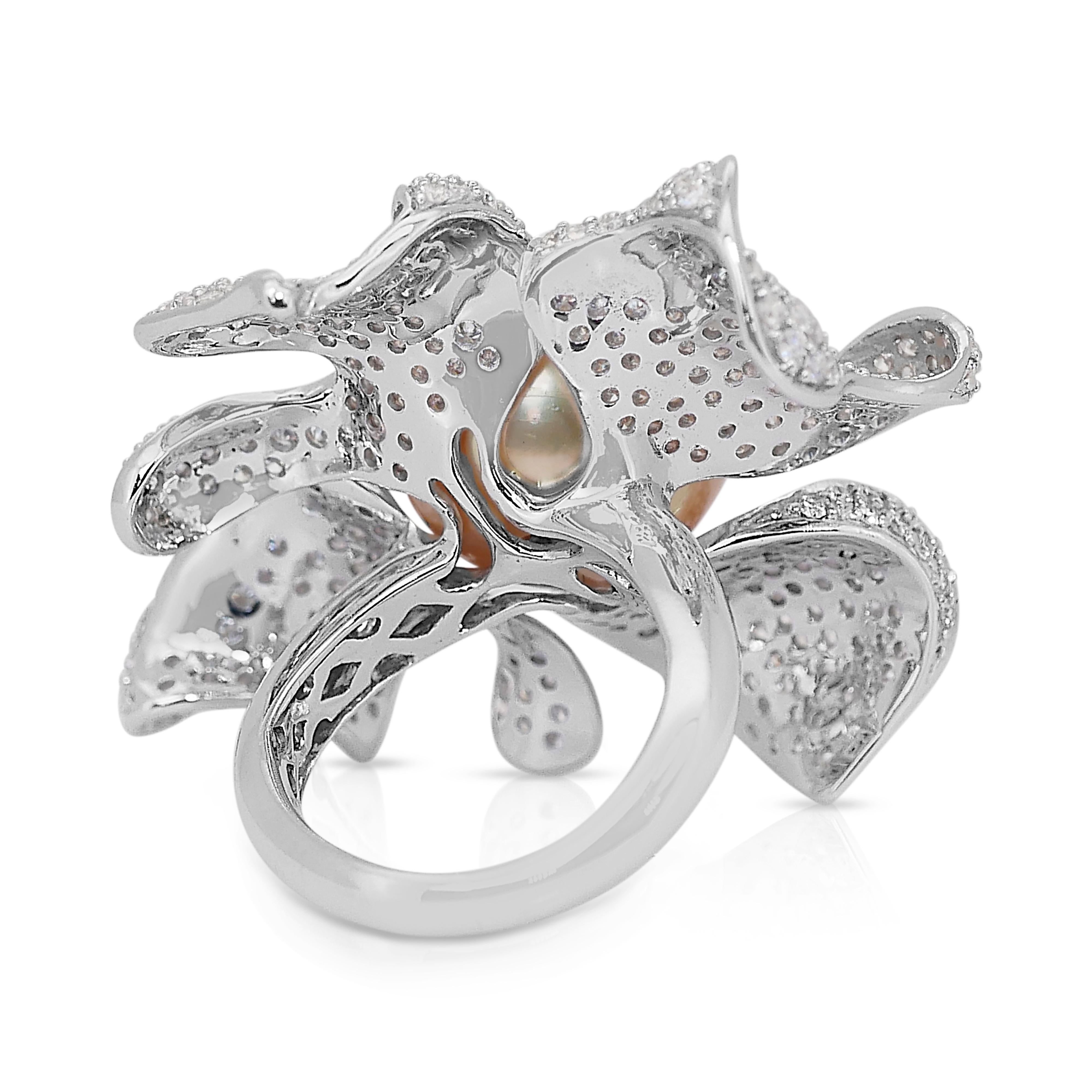 Beautiful 19.83ct Salt Water Pearl and Diamonds Cocktail Ring in 18k White Gold 4