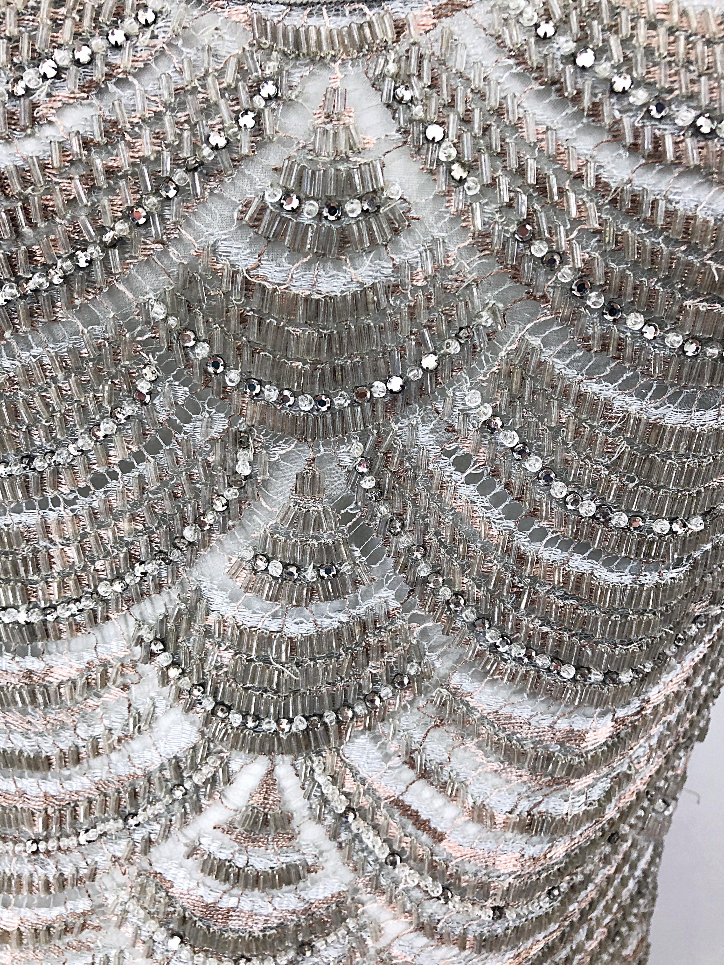 Schöne 1990er Badgley Mischka Größe 12 Voll Perlen Grau Vintage 90er Deco Kleid im Zustand „Hervorragend“ im Angebot in San Diego, CA