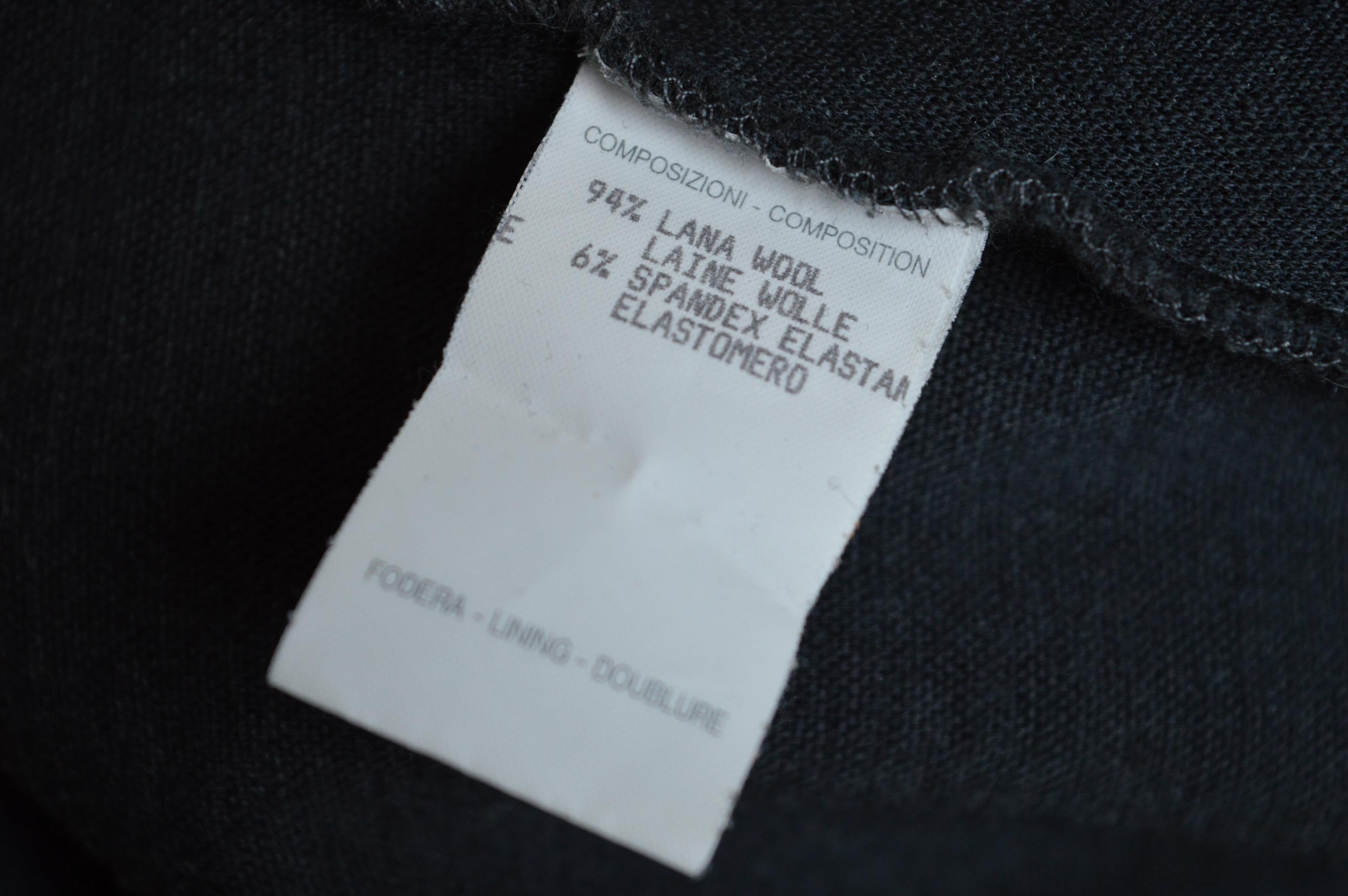 Beautiful 1990's Romeo Gigli Grey Long Sleeve Wool Avant Guard Body Con Dress For Sale 8