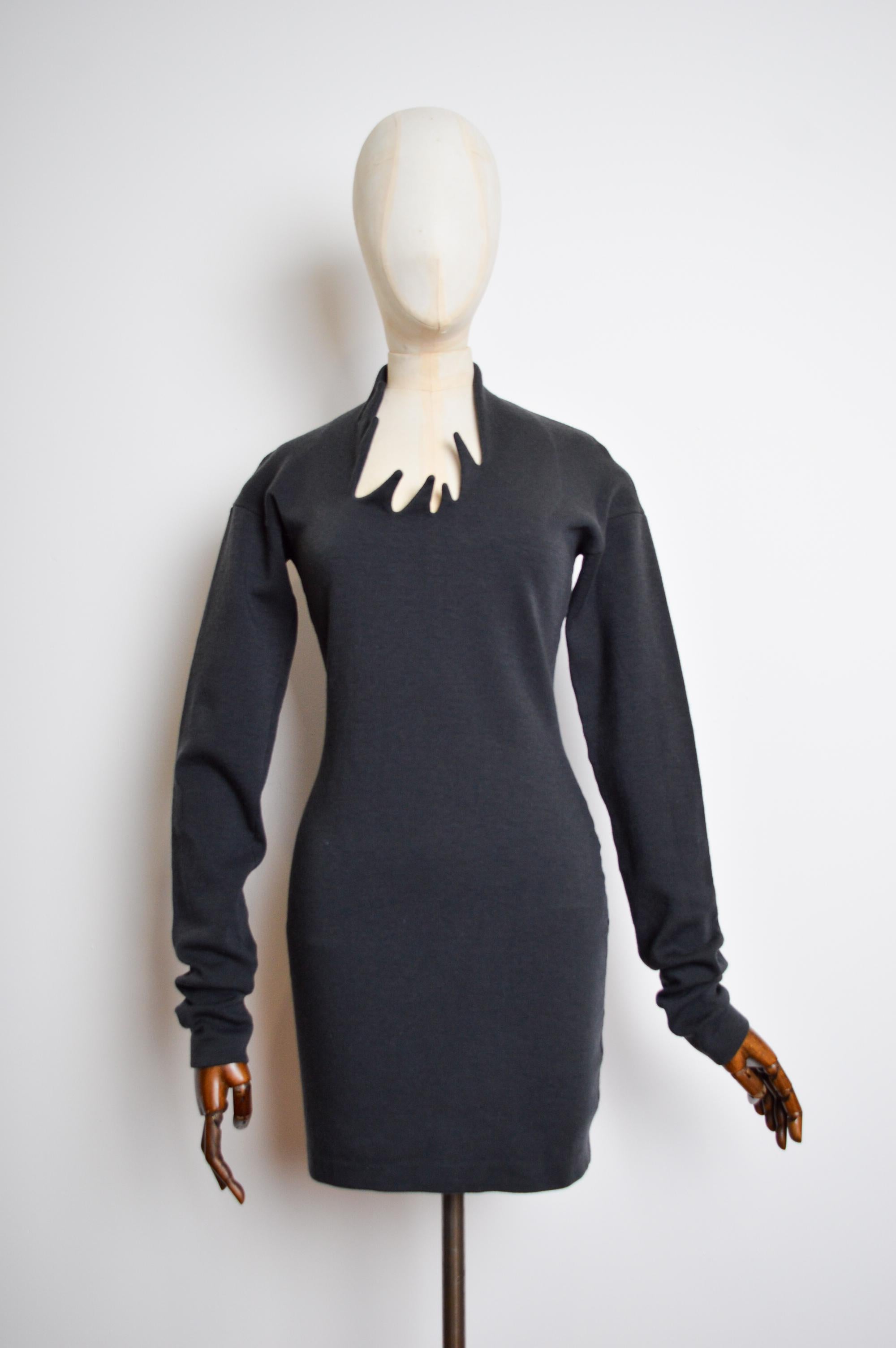 Beautiful 1990's Romeo Gigli Grey Long Sleeve Wool Avant Guard Body Con Dress In Excellent Condition For Sale In Sheffield, GB