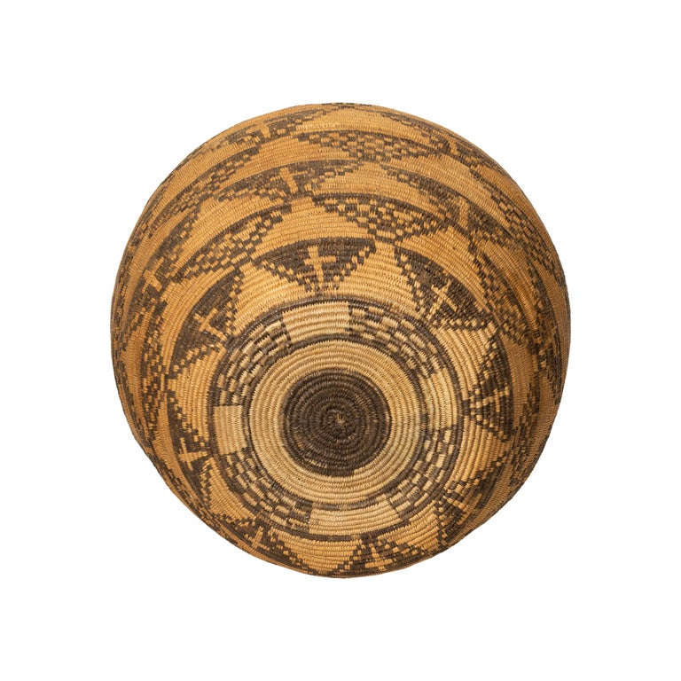 American Beautiful 19th Century Apache Figurative Olla Shaped Basket For Sale