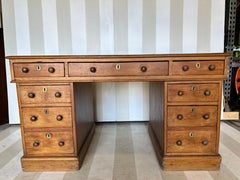 Beautiful 19th century country English pine and tooled leather pedestal desk