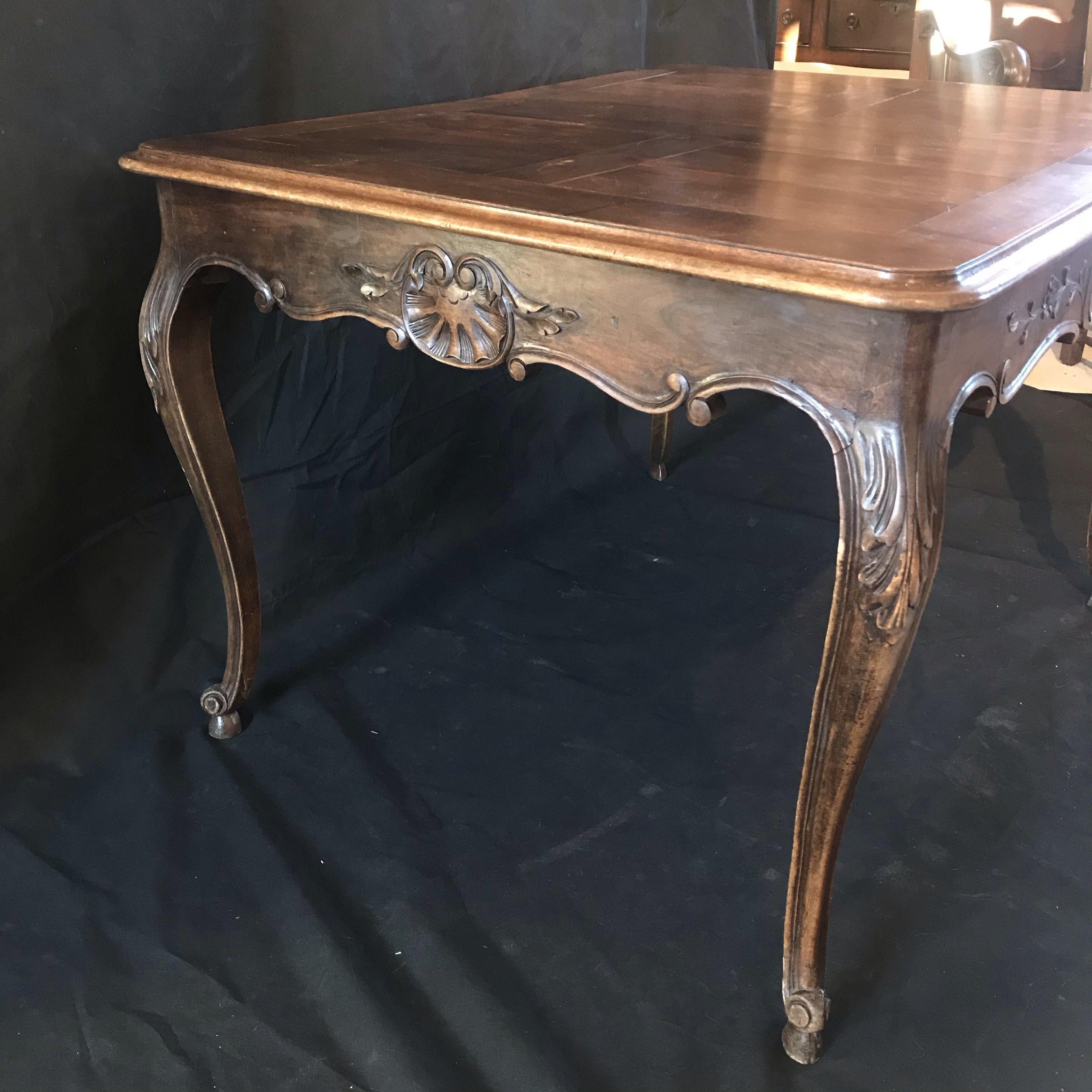 antique metal table with pull out leaves