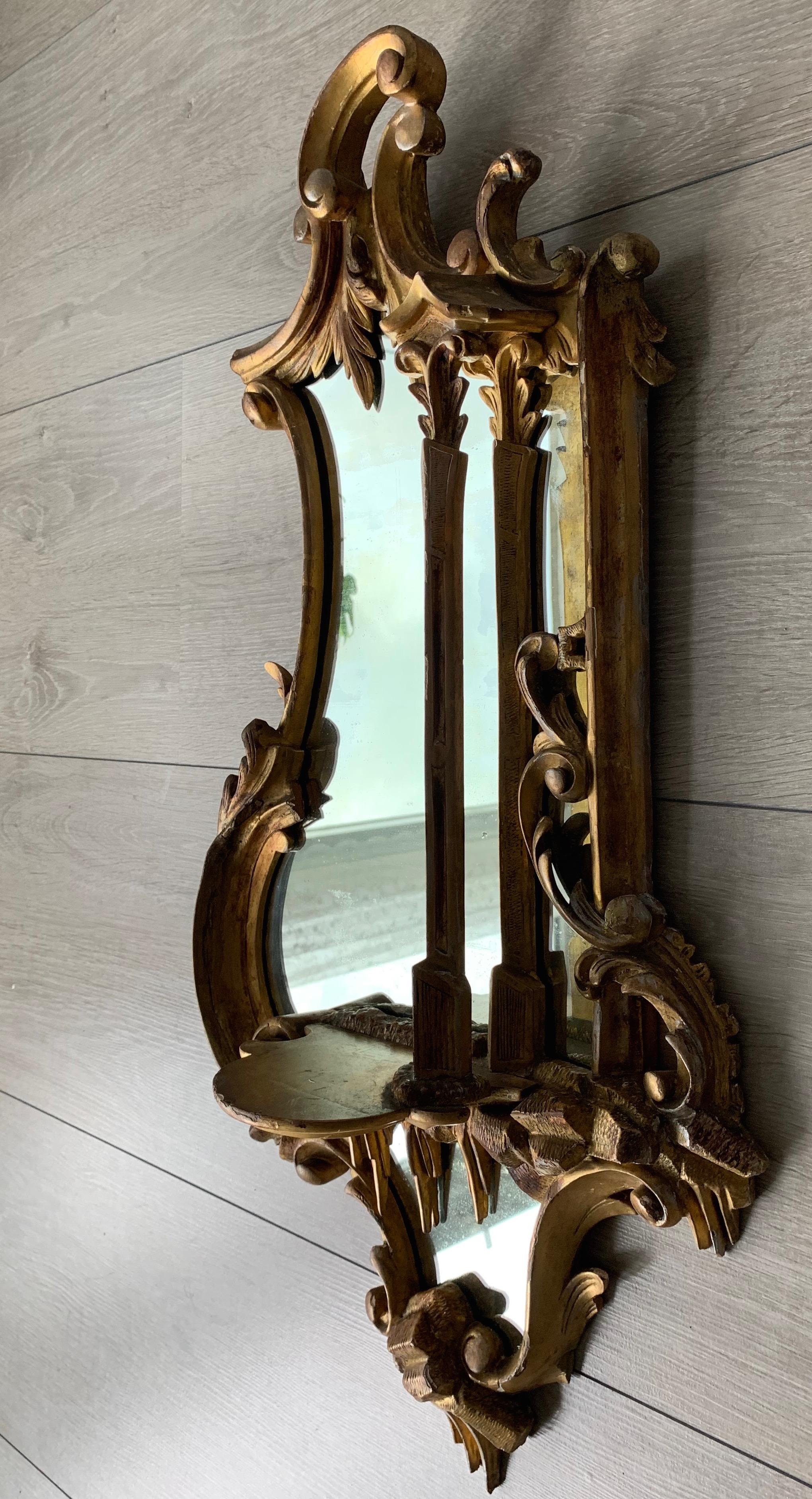 Amazing 19th Century French Antique Gilt Wooden Frame Wall Mirror with Bracket en vente 5
