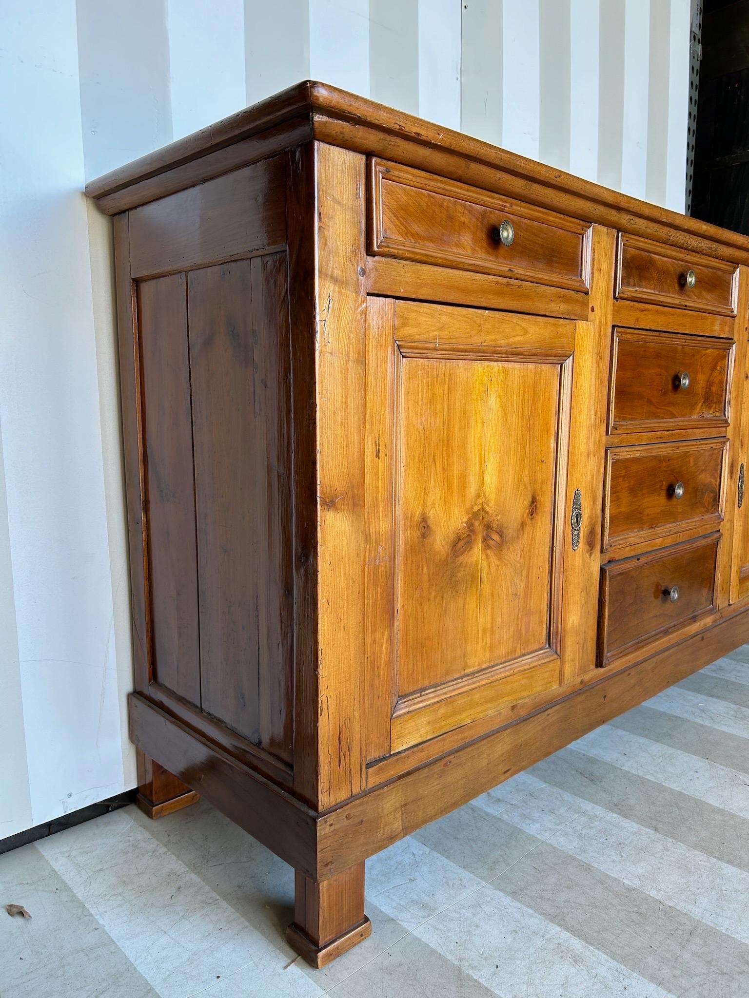 Preciosa enfilada francesa de madera de frutal del siglo XIX en venta 1