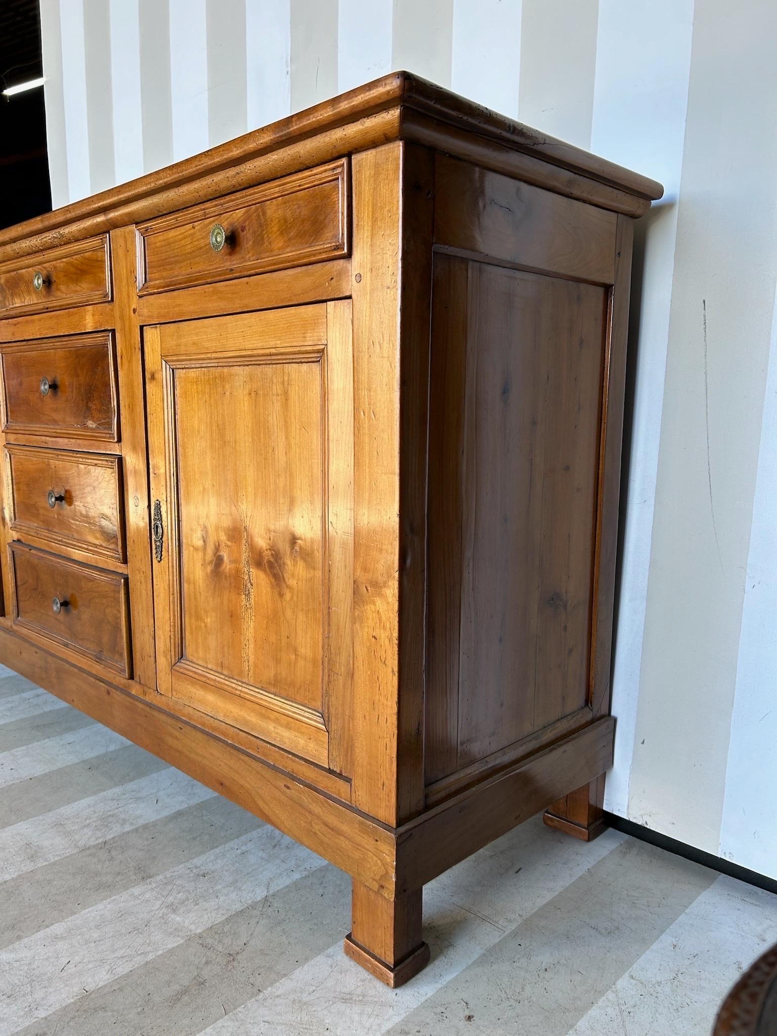 Preciosa enfilada francesa de madera de frutal del siglo XIX en venta 3
