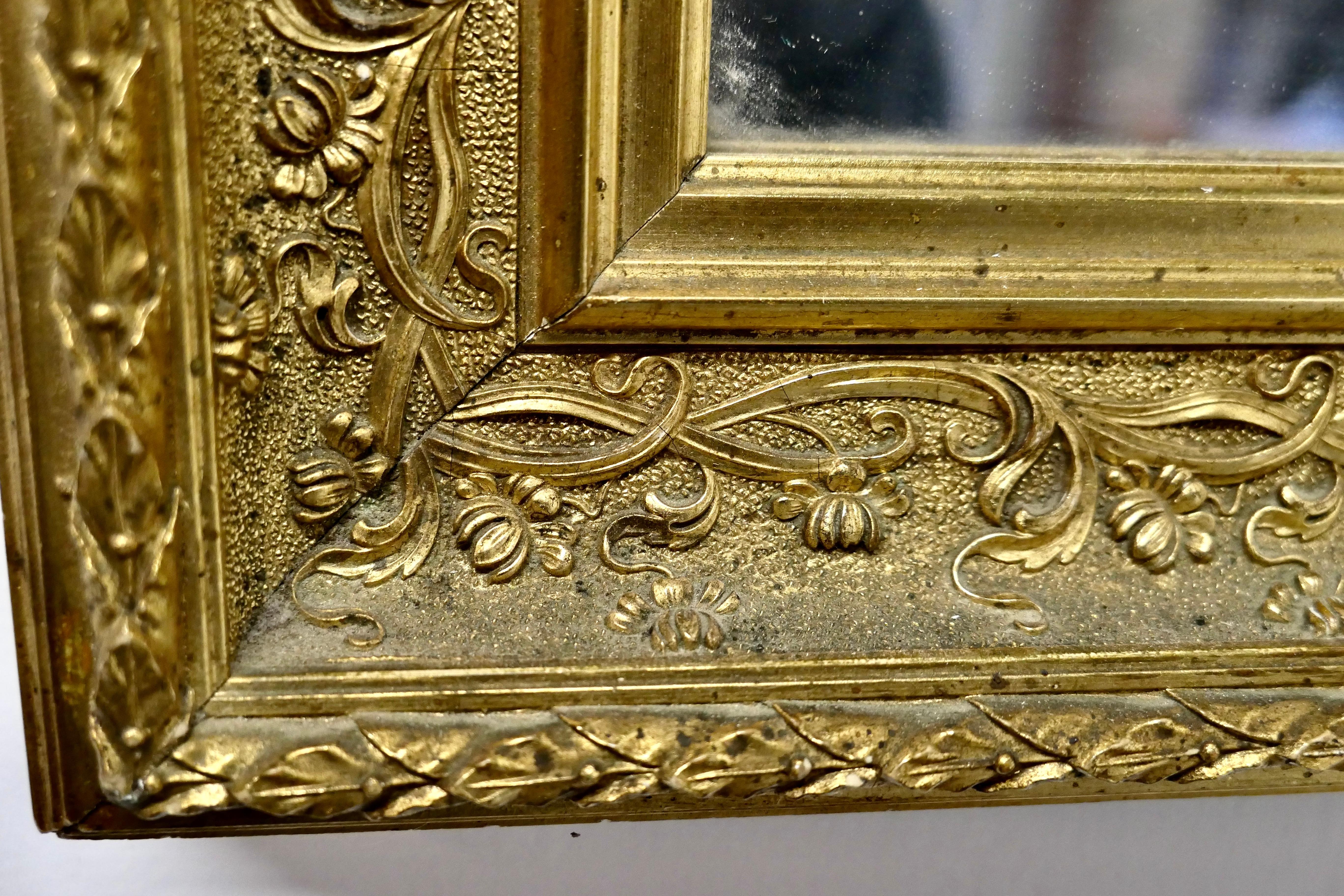 Beautiful 19th Century Gilt Wall Mirror In Good Condition For Sale In Chillerton, Isle of Wight
