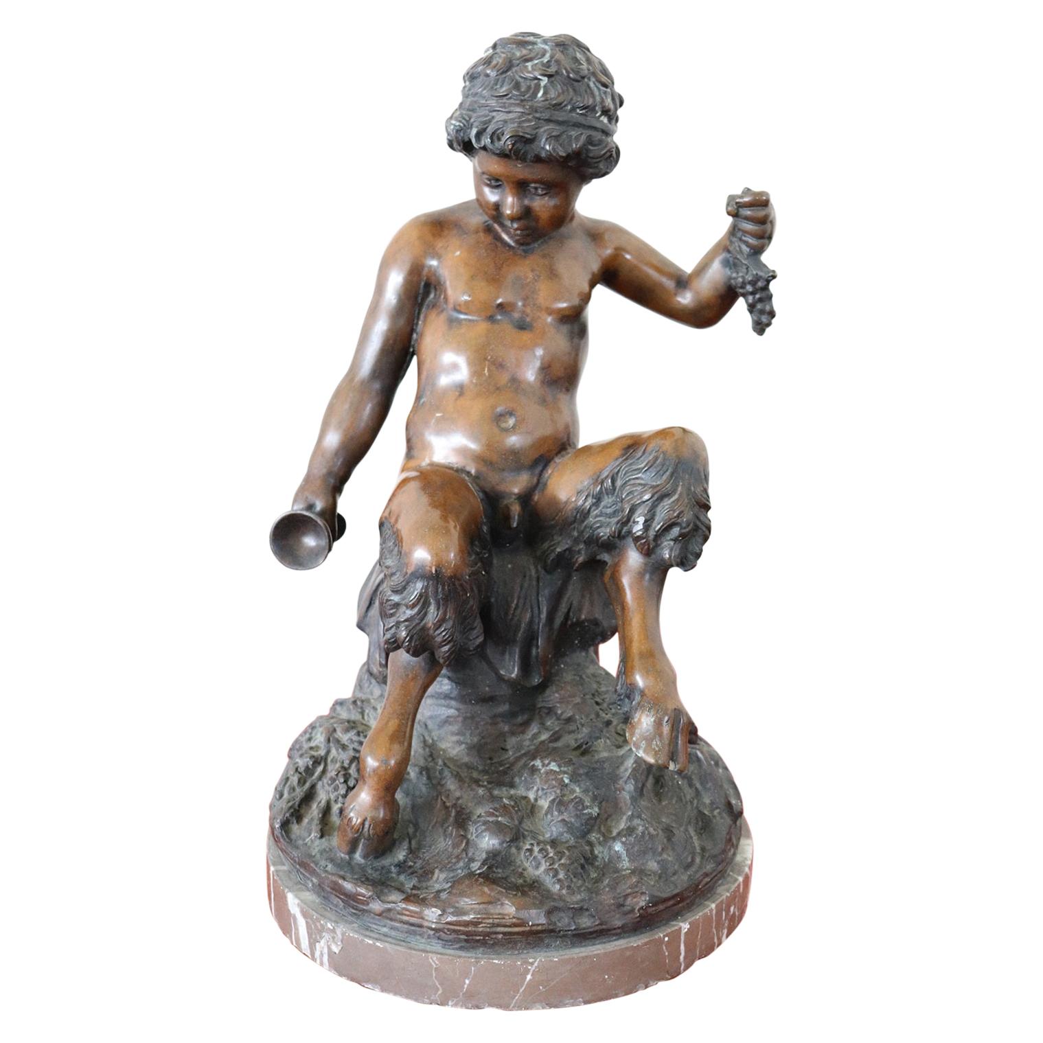 Beautiful 19th Century Italian Sculpture in Bronze Signed by Vincenzo Cinque