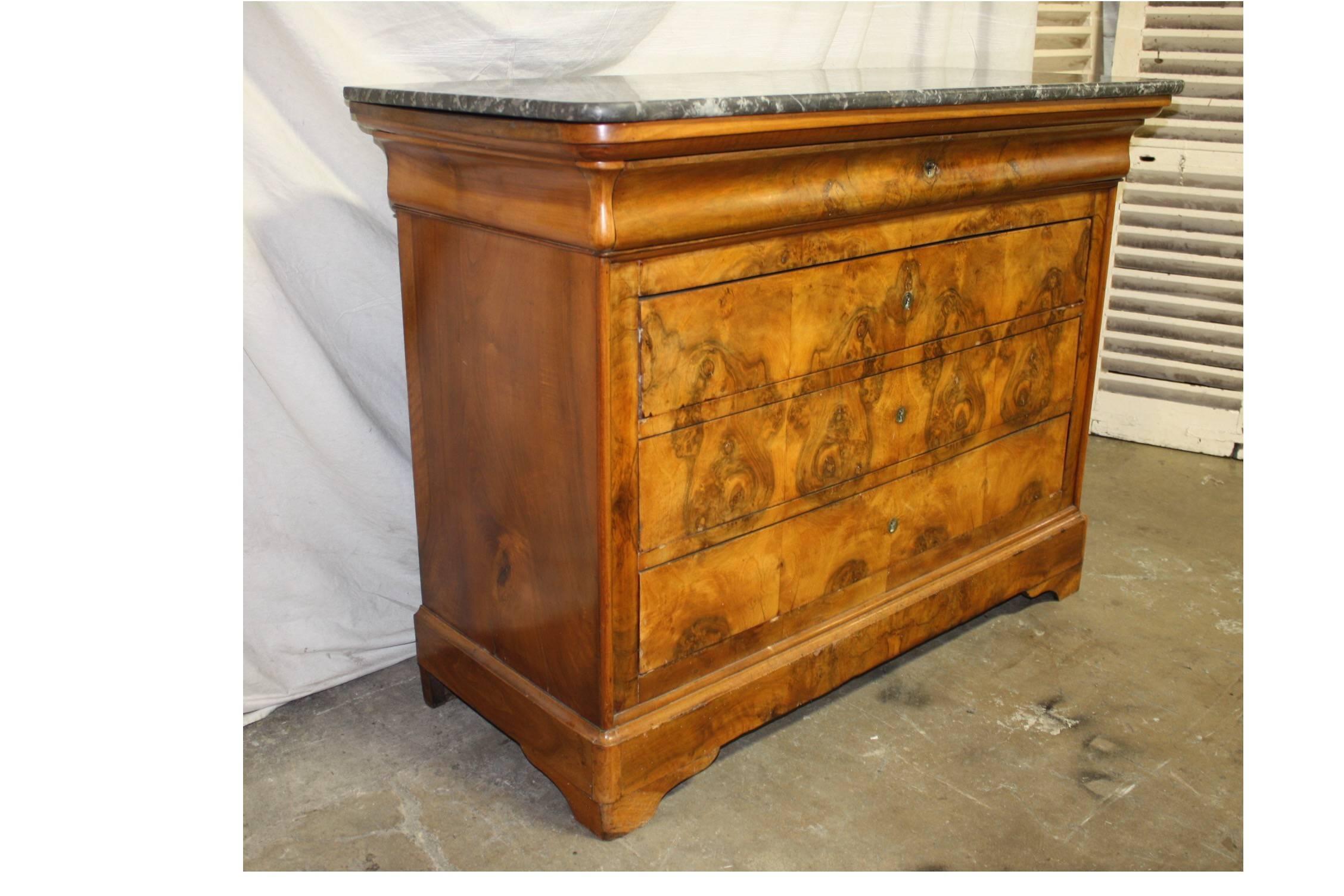 Beautiful 19th Century Louis-Philippe Commode In Good Condition In Stockbridge, GA