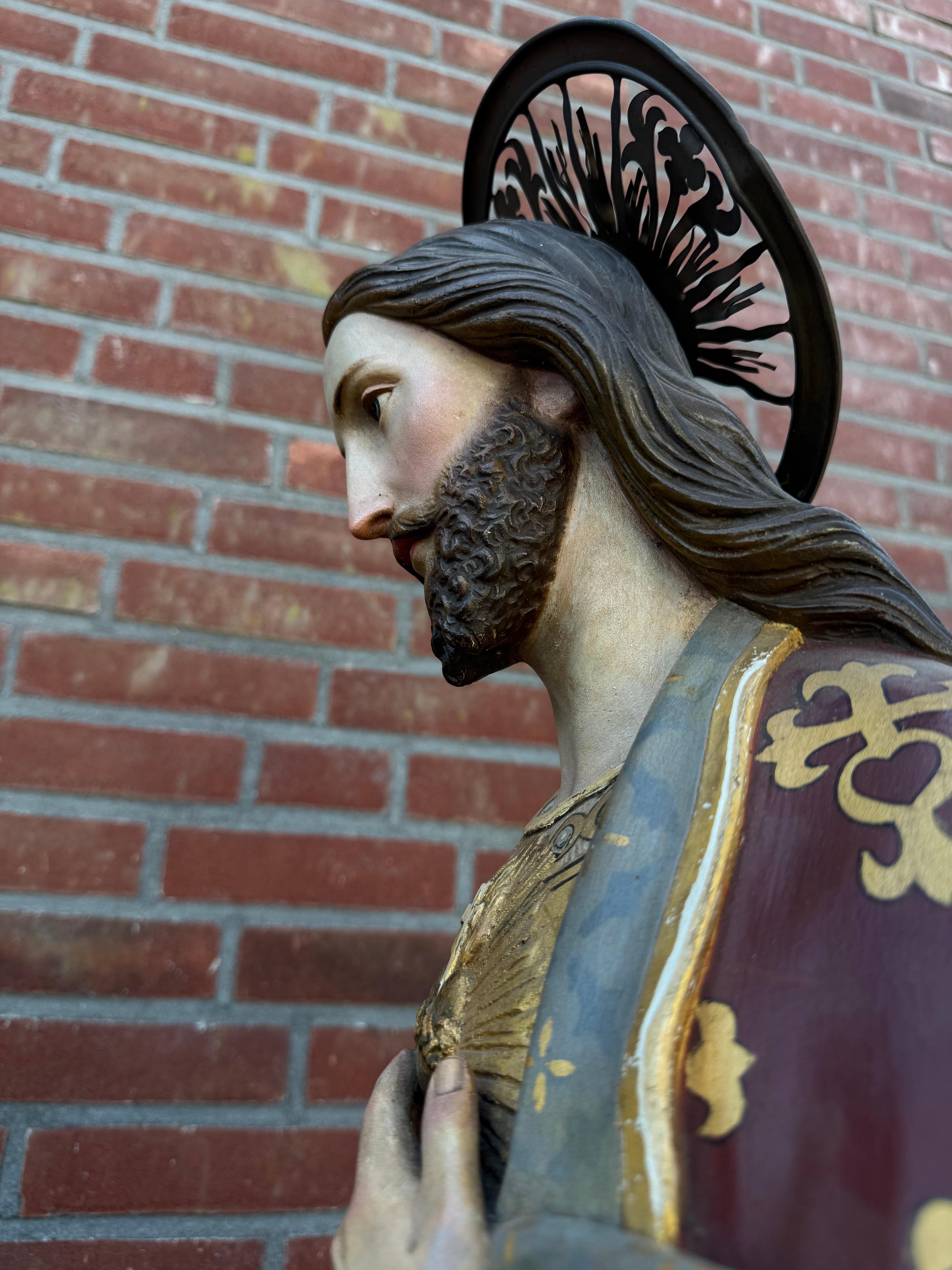 Belle statue du Sacré-Cœur de Jésus du XIXe siècle en Clay and Wood polychrome en vente 12