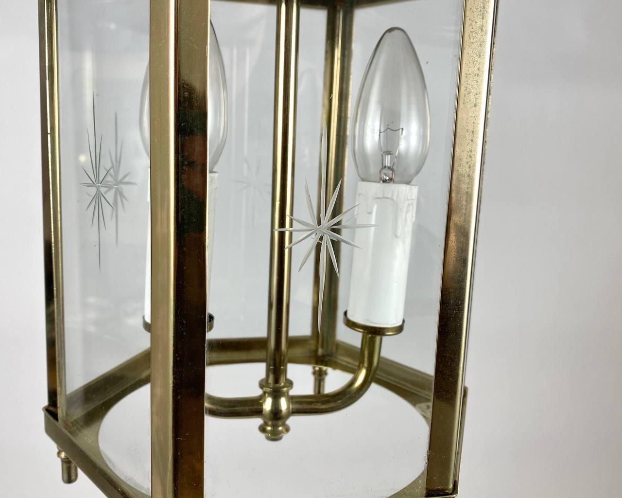 Late 20th Century Beautiful 2 Light Lantern, 1980s Vintage Glass and Brass Entry Hall Pendant For Sale