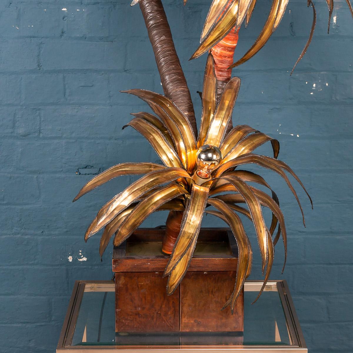 French Beautiful 20th Century Maison Jansen Palm Tree Floor / Side Lamp, circa 1960