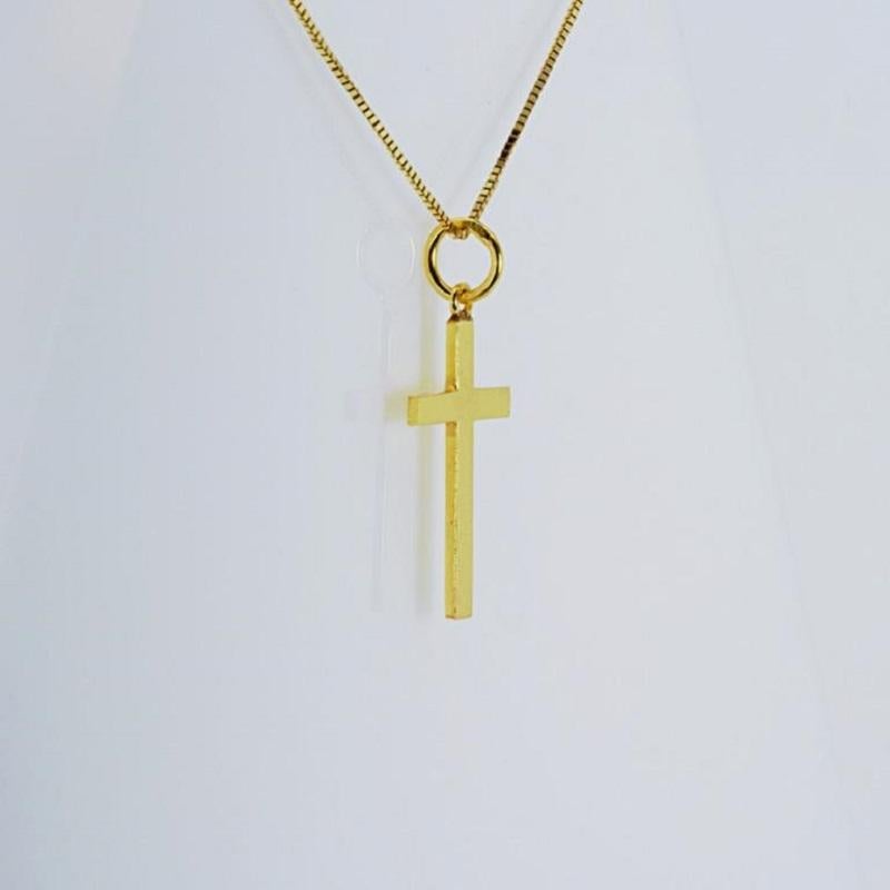 22k gold cross pendant