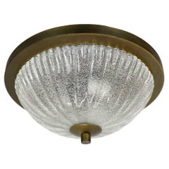 Precioso plafón de cristal helado y latón de 35 cm Estilo Kalmar, Alemania, años 80