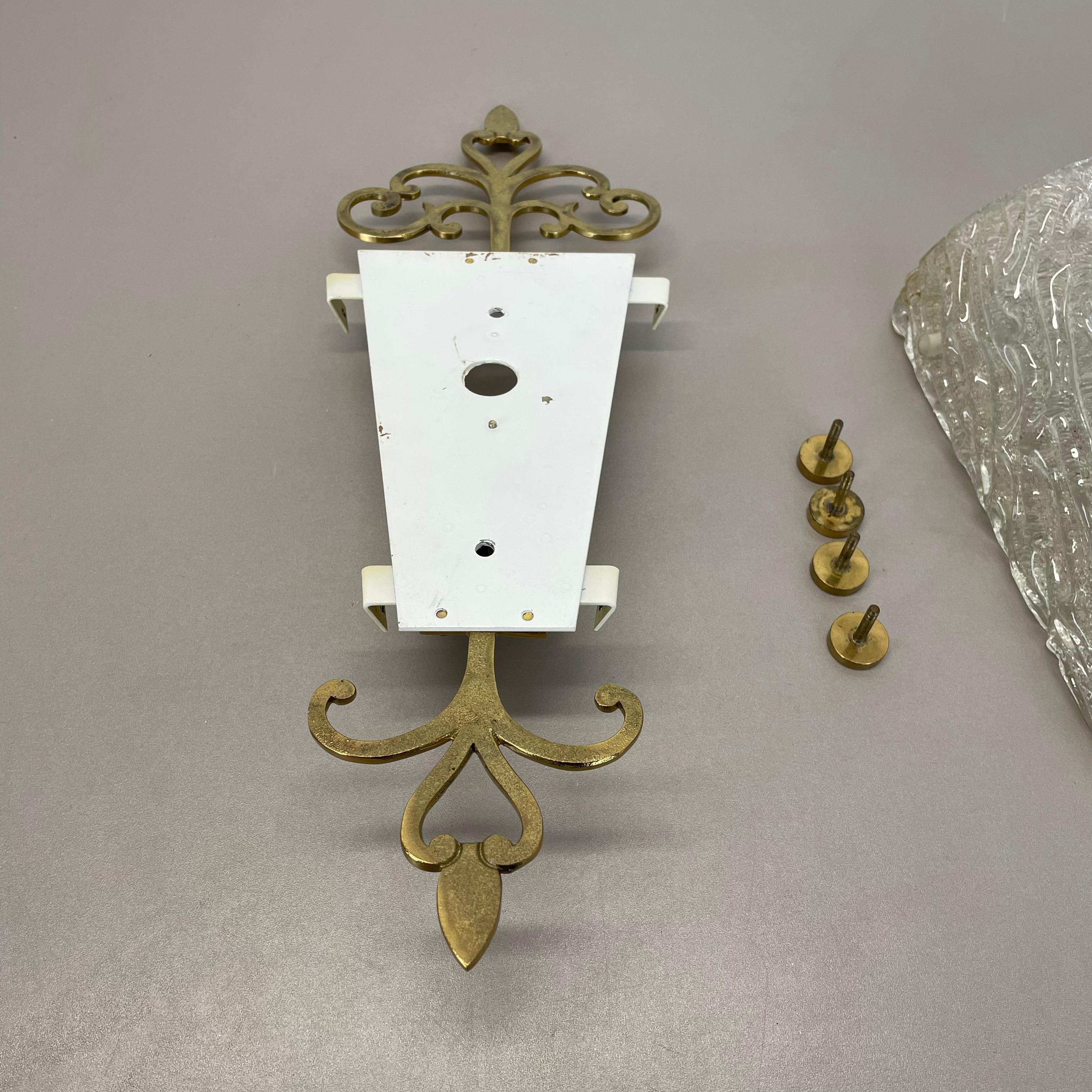 bellissima applique di 41 cm in ottone e vetro di ghiaccio in stile Kalmar, Germania anni '70 in vendita 10