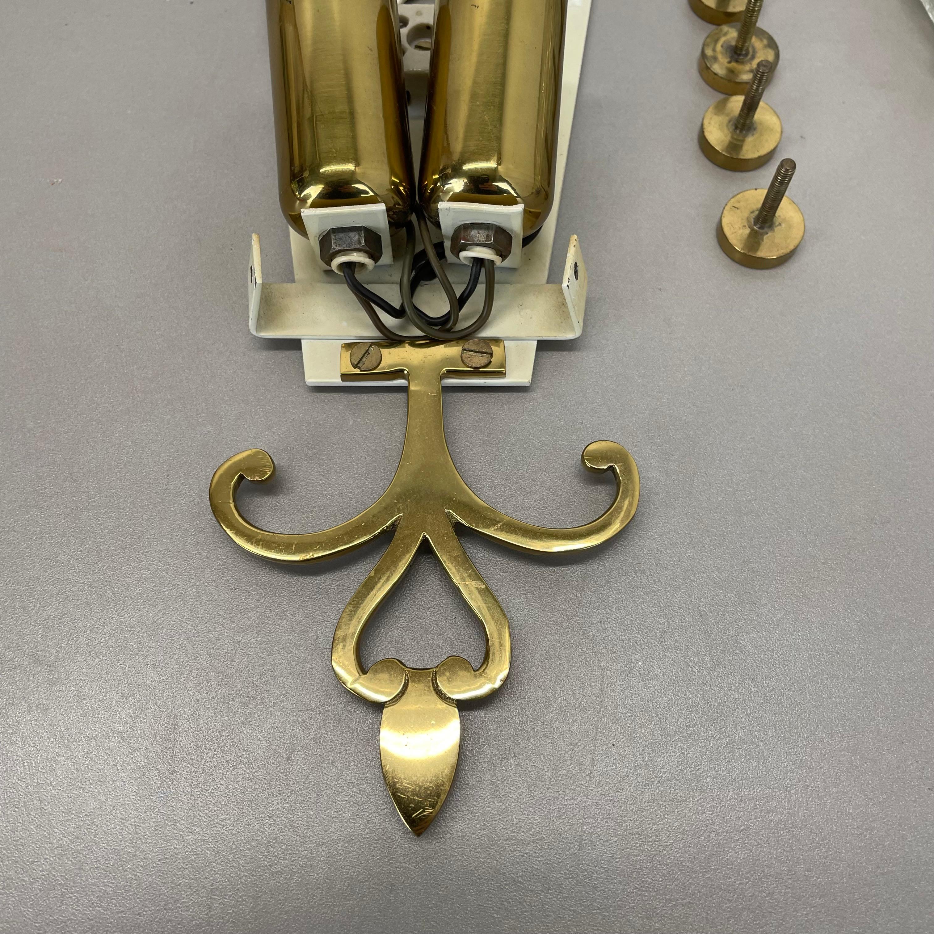bellissima applique di 41 cm in ottone e vetro di ghiaccio in stile Kalmar, Germania anni '70 in vendita 2
