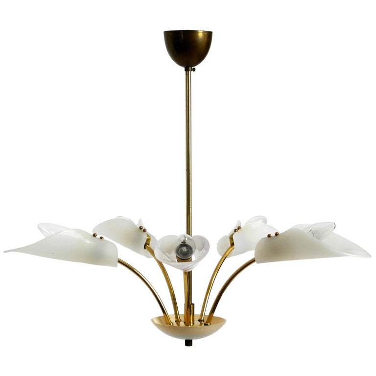 Beautiful 5 Armed Mid Century Modern Brass Chandelier With Plexiglass Shades For At 1stdibs Mid Century Modern Brass Chandelier, Modern Brass Chandelier With Shades