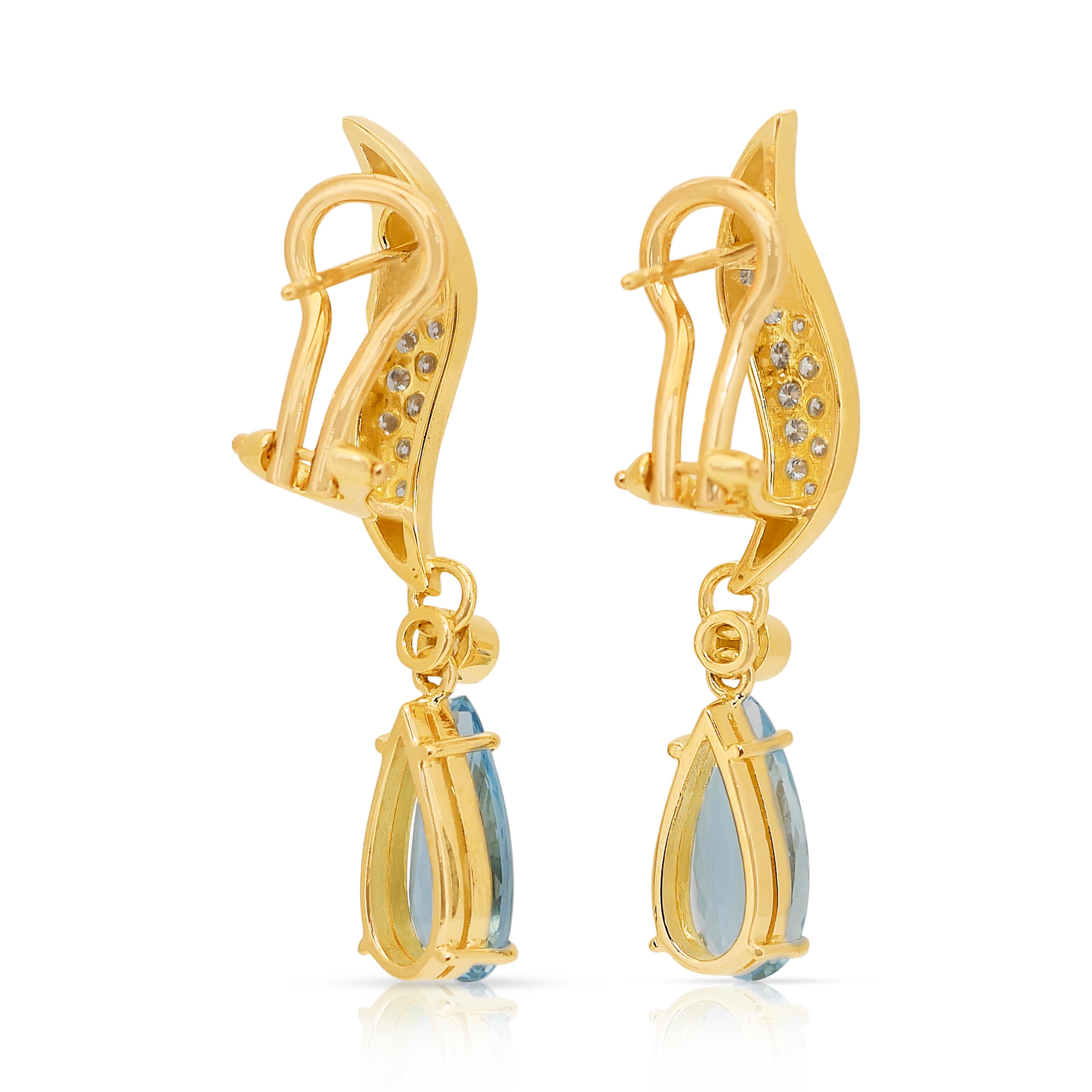 Magnifiques boucles d'oreilles en or jaune 18 carats, aigues-marines et diamants 5,32 carats en vente 3