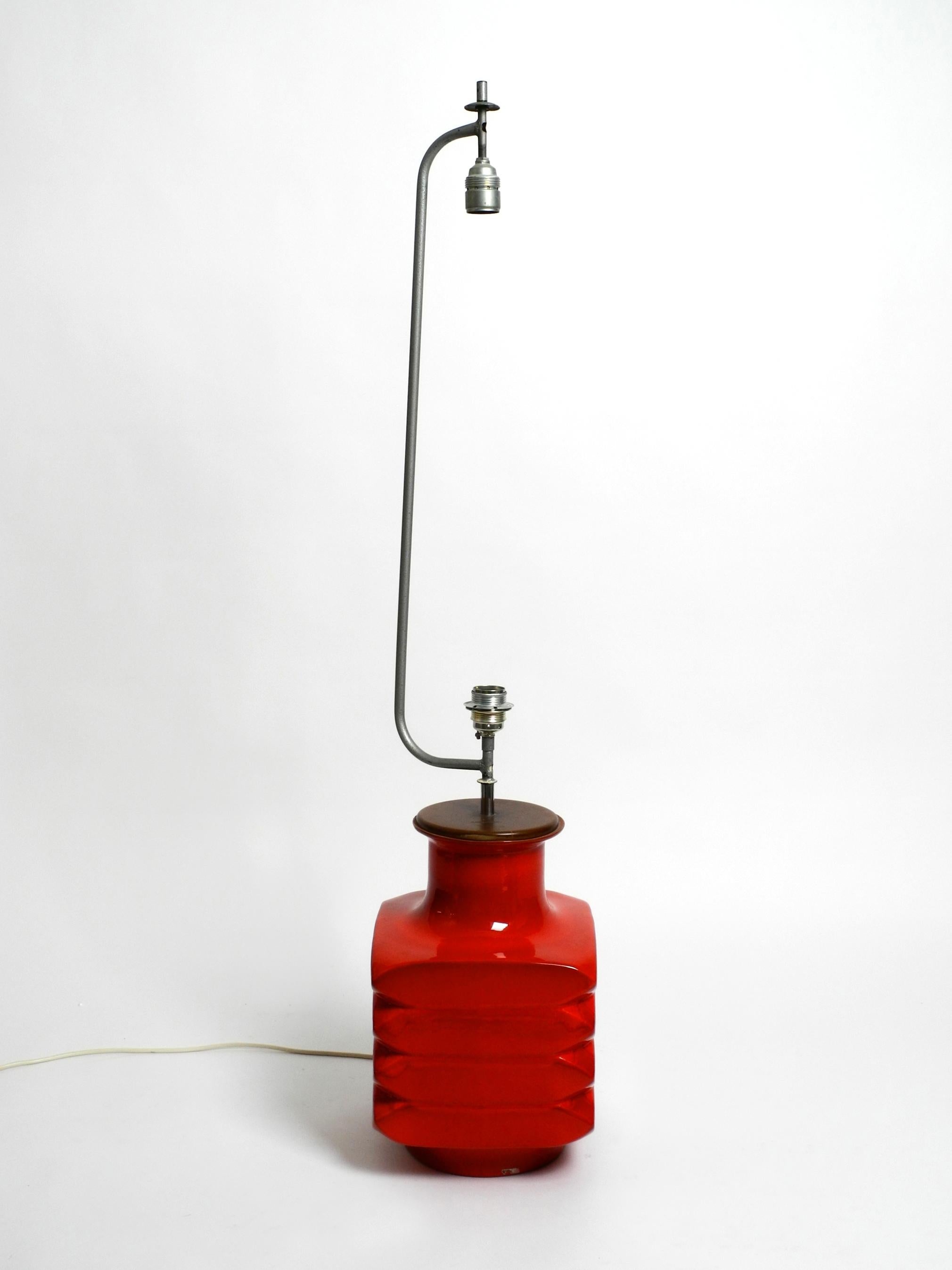Beautiful 60s Large Red Space Age Ceramic Floor Lamp with a Huge Original Shade For Sale 7
