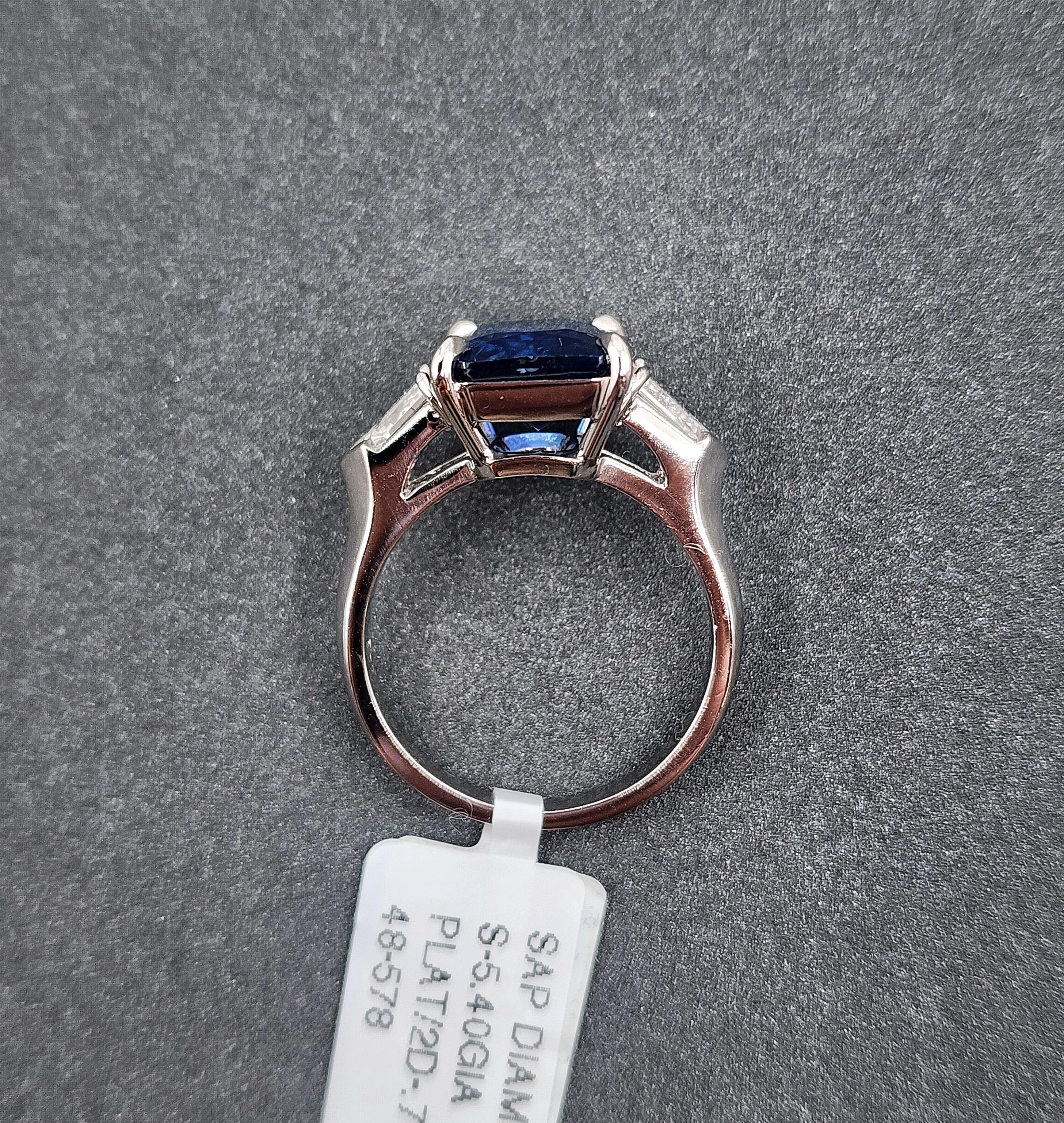 Magnifique bague en platine de 6,10 carats certifiée GIA avec saphir naturel et diamant Neuf - En vente à Chicago, IL