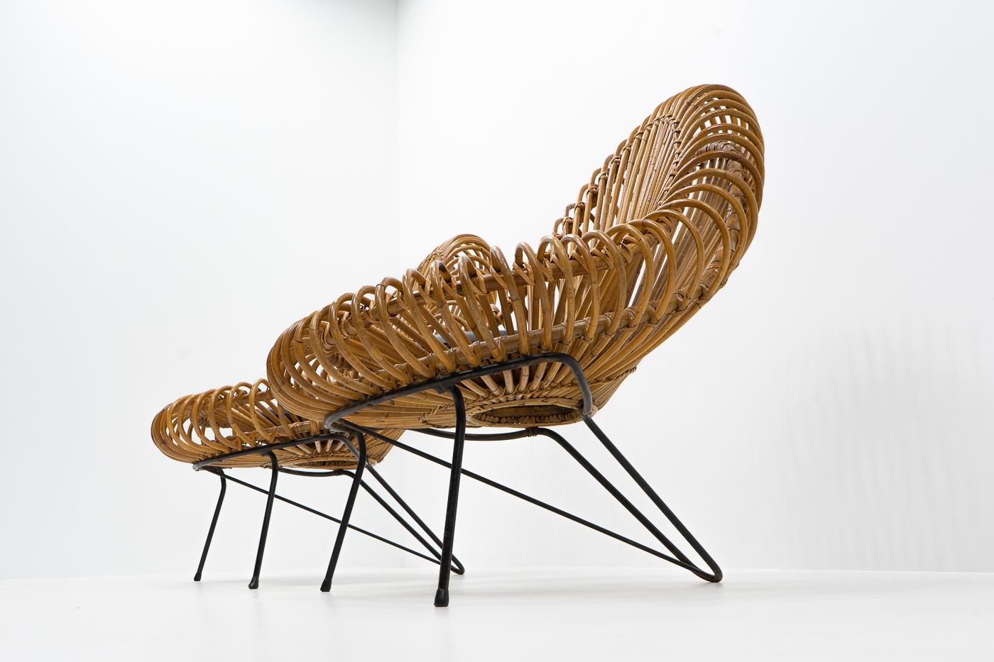 Beautiful Abraham & Rol Lounge Chairs in Rattan, France, 1950s In Good Condition In Renens, CH
