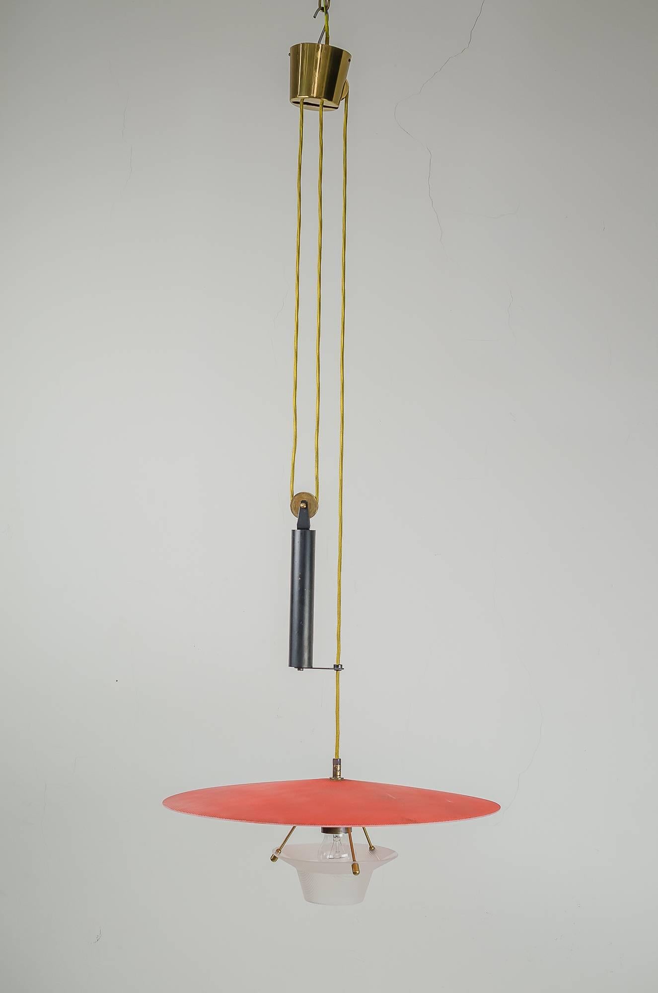 Mid-Century moderno Bellissimo lampadario regolabile, italiano, anni '60 in vendita