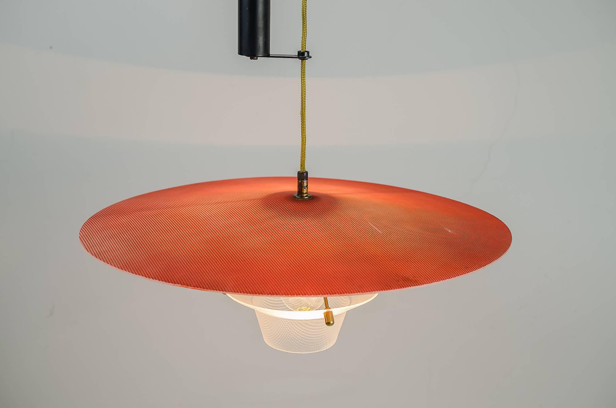 Metà XX secolo Bellissimo lampadario regolabile, italiano, anni '60 in vendita