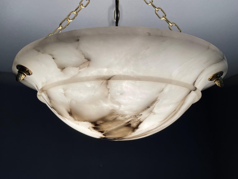 20th Century Beautiful Alabaster, Gilt Bronze and Brass French Art Deco Pendant / Chandelier For Sale