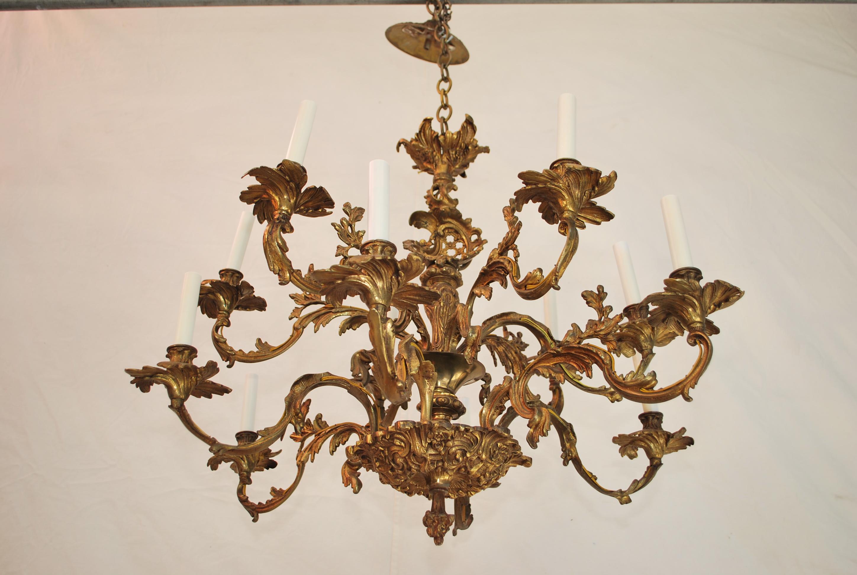 Mid-20th Century Beautiful  and elegant French 1930's Bronze chandelier Louis XVI style For Sale