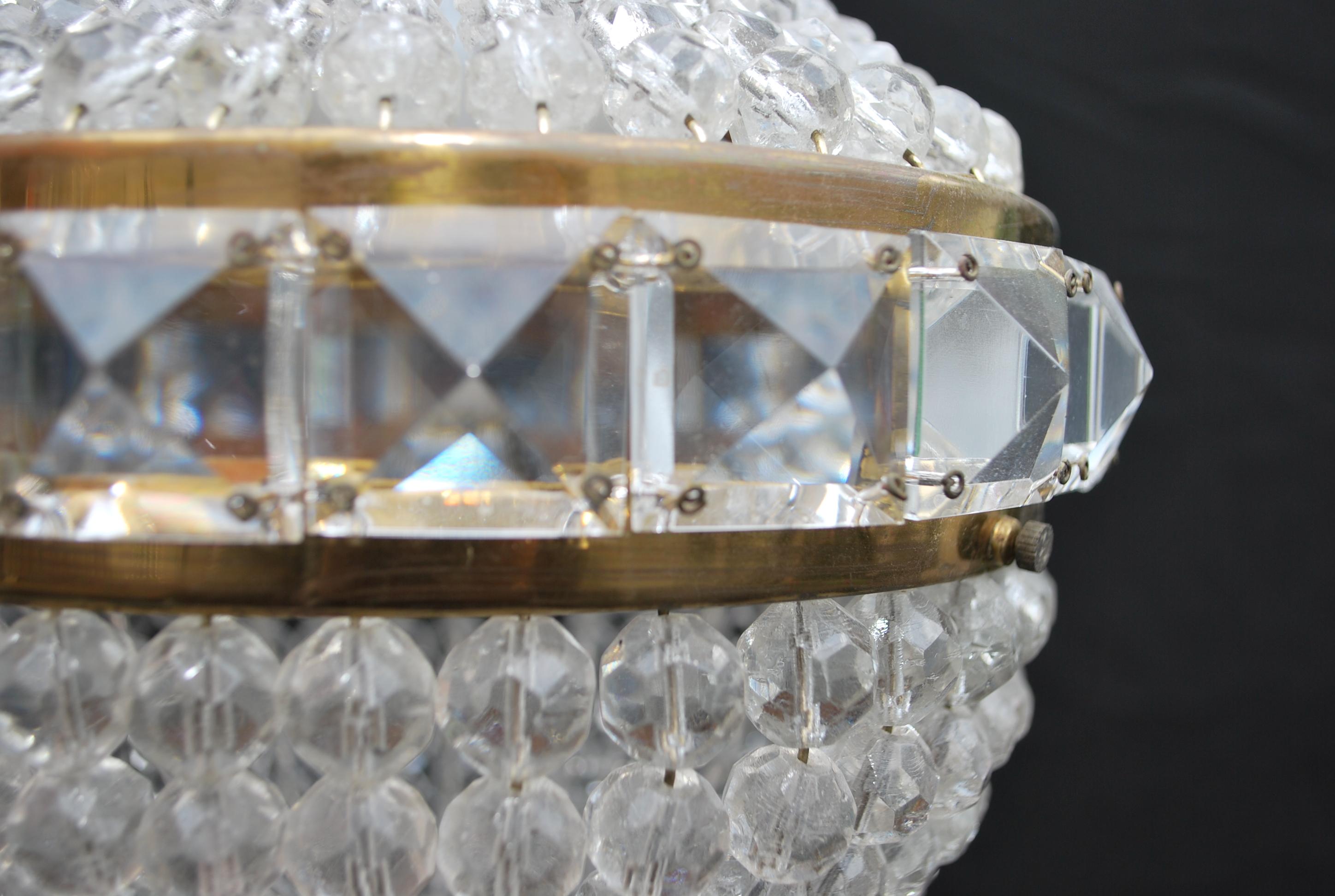 Beautiful and Elegant Small Beaded Light For Sale 2