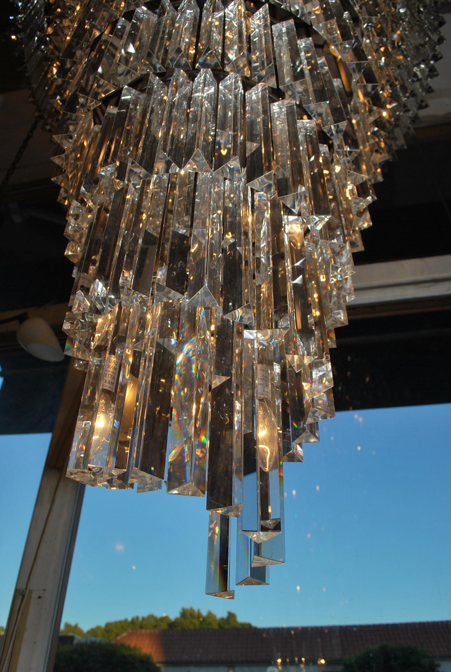 Beautiful and Impressive and Large Modern Crystal Chandelier In Excellent Condition In Los Angeles, CA