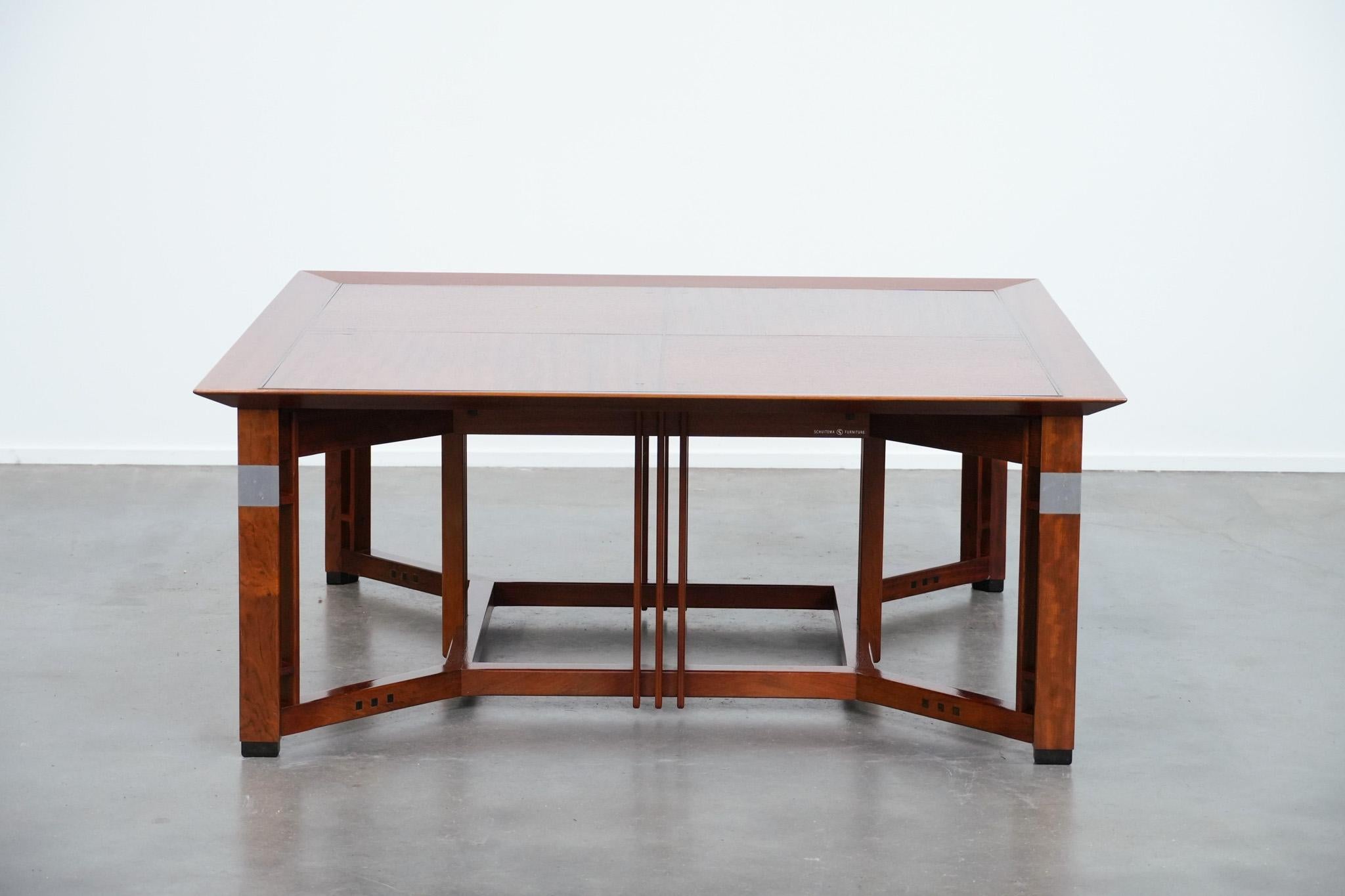 Fait main Belle et grande table basse carrée Art Déco en vente