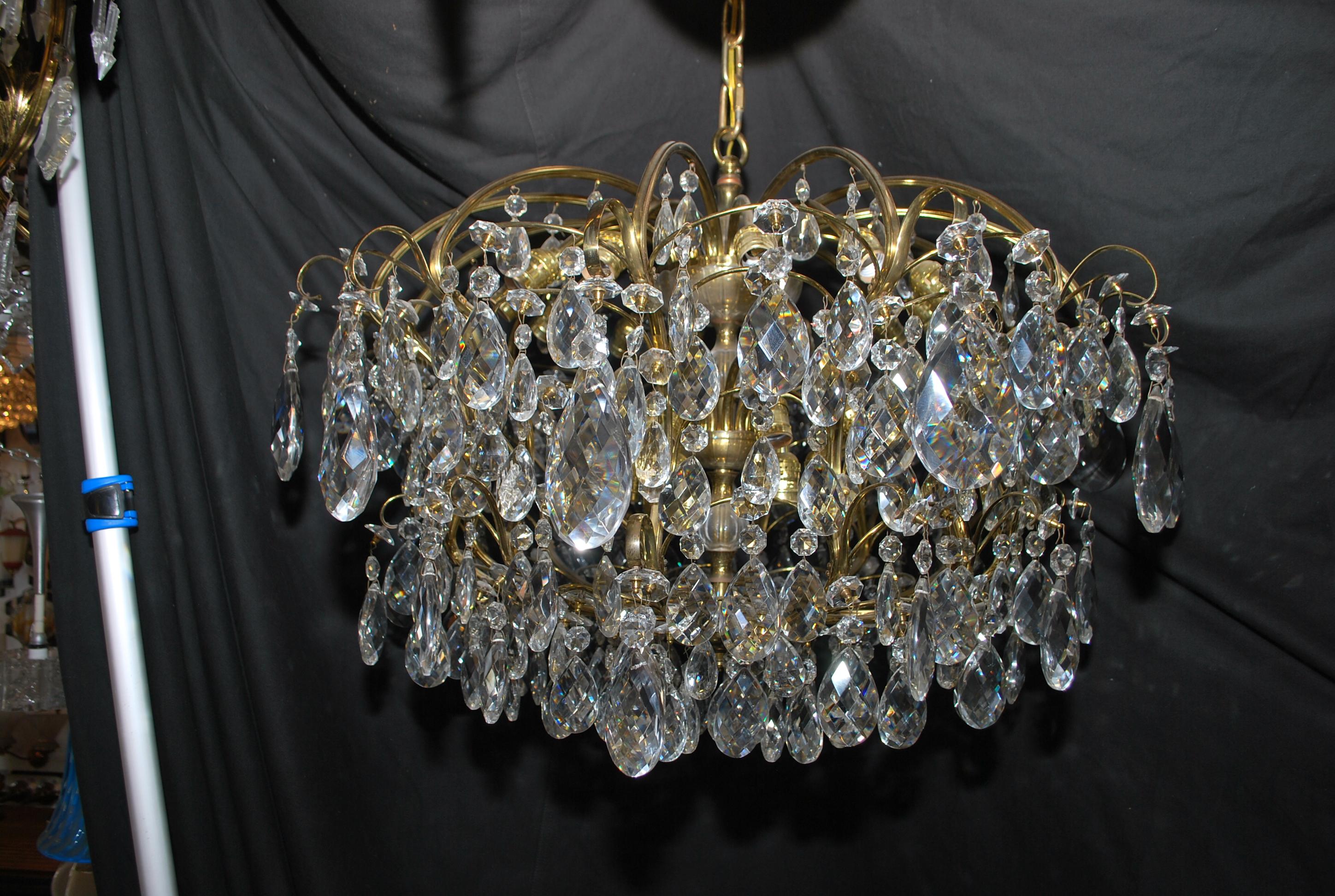 American Beautiful and Rare 1940's Large Crystals Chandelier For Sale