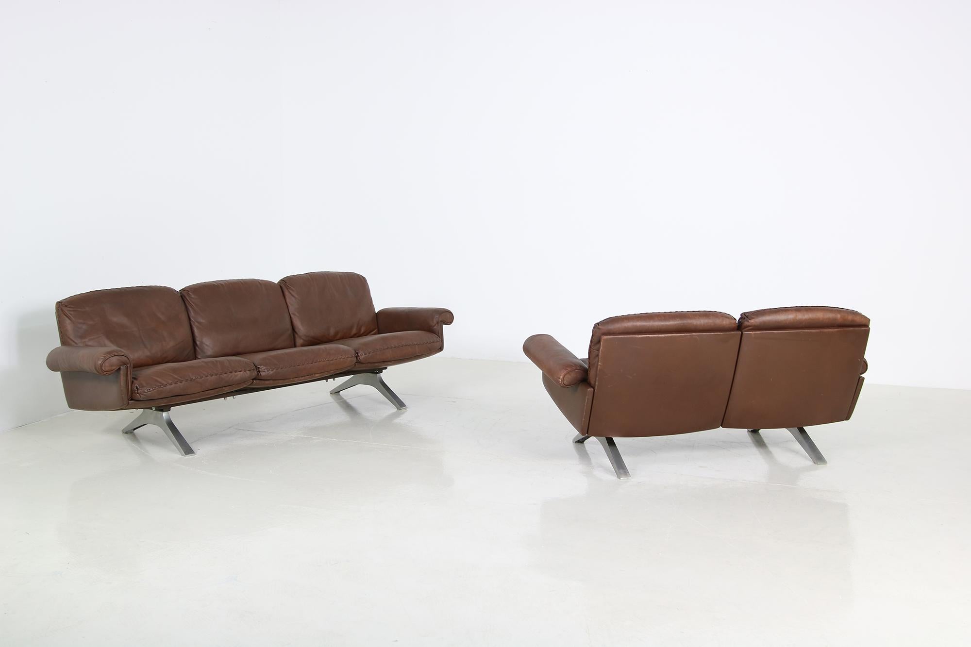 Metal Vintage 1970s De Sede DS 31 Designer Sofa Dark Cognac Brown Leather Couch
