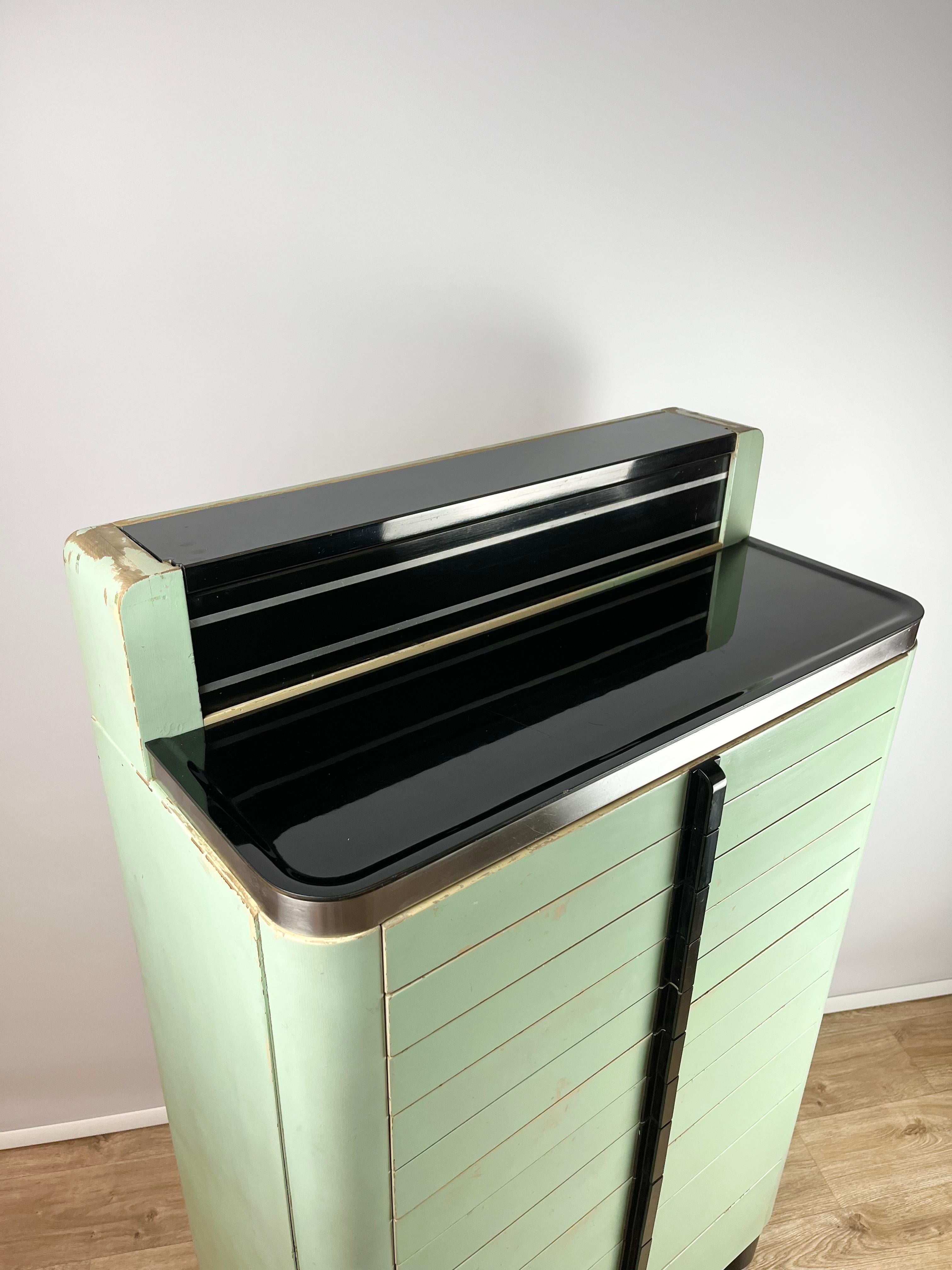 Beautiful and rare art deco 1930s dental cabinet by The American Cabinet Co For Sale 7