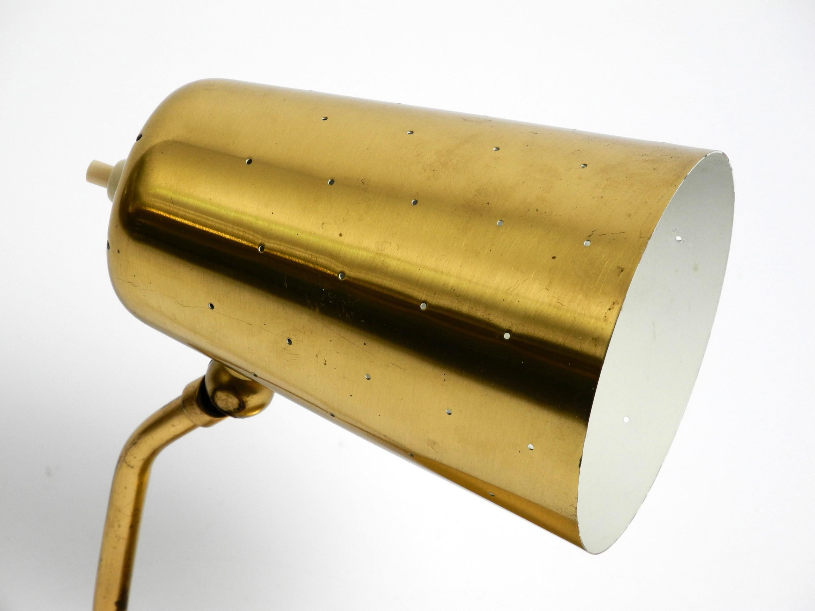 Beautiful and Rare Large Mid-Century Modern Brass Table Lamp For Sale 6