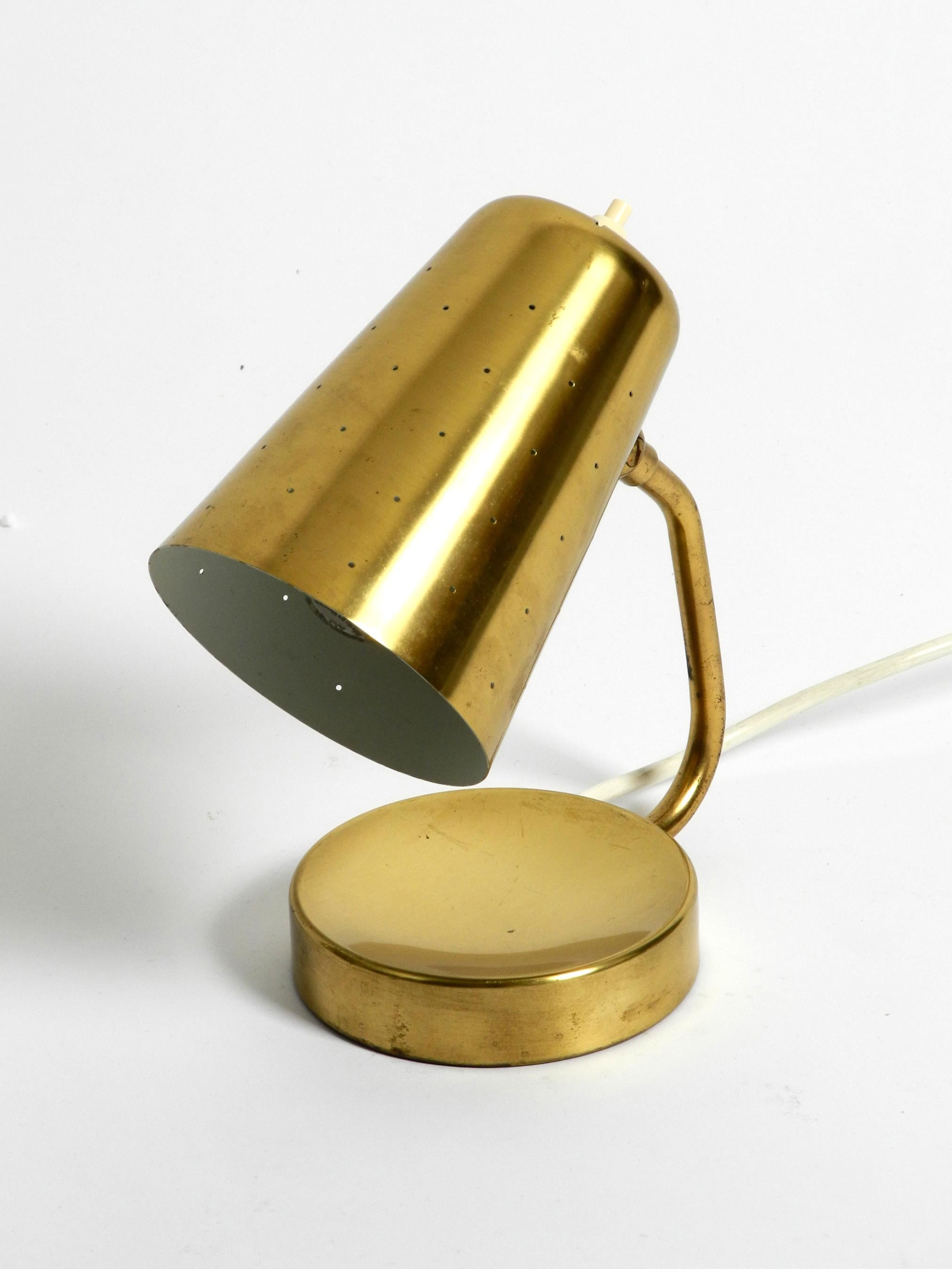 Beautiful and Rare Large Mid-Century Modern Brass Table Lamp For Sale 10