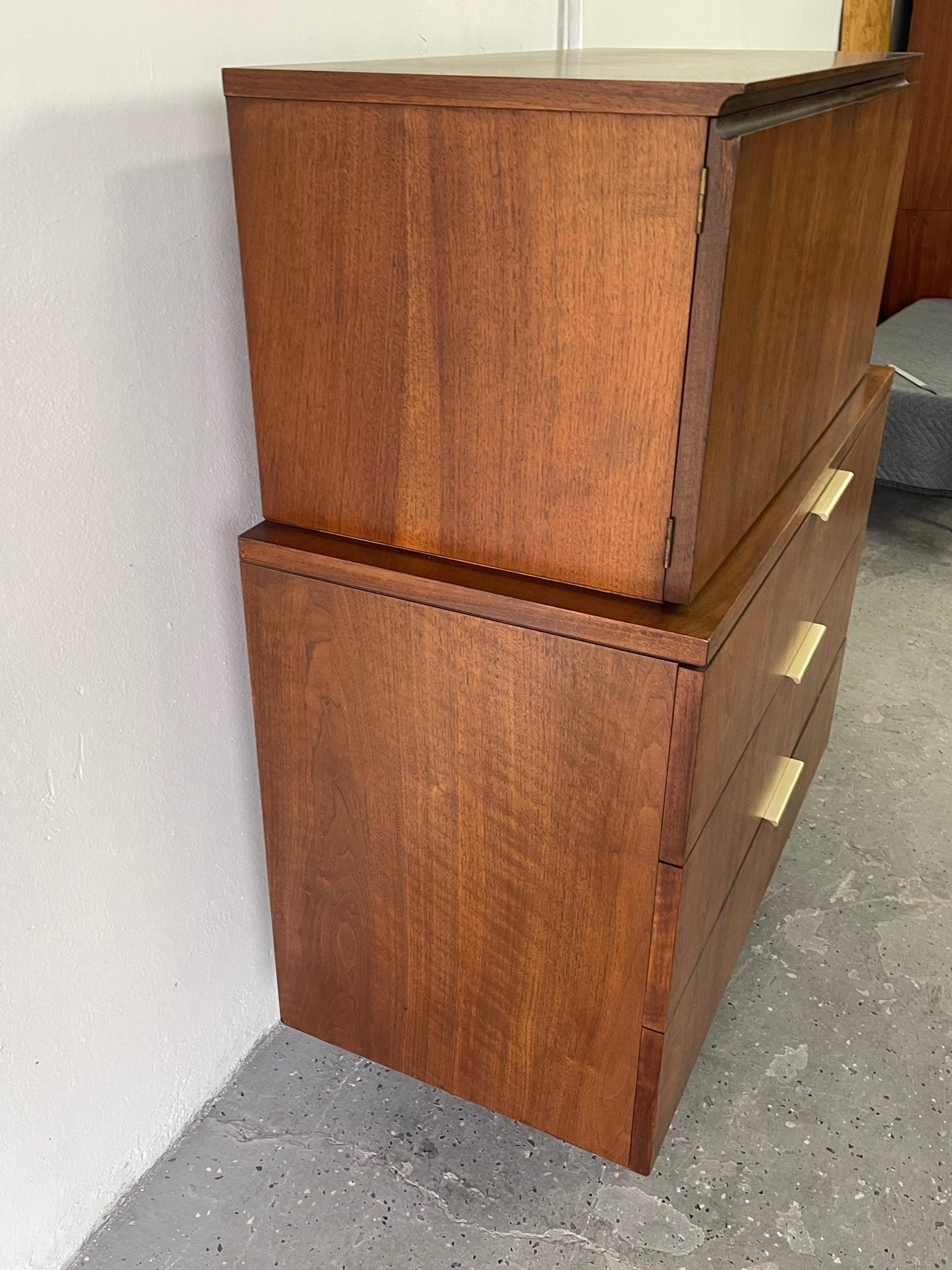 Mid-20th Century Beautiful and Sophisticated John Stewart Mid-Century Modern Tall Highboy Dresser