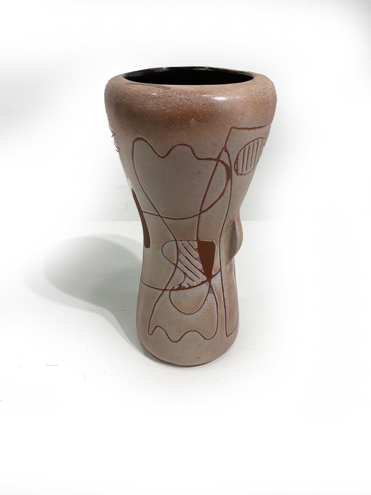 20ième siècle Magnifique et unique vase en céramique du milieu du siècle dernier, vers 1960 en vente