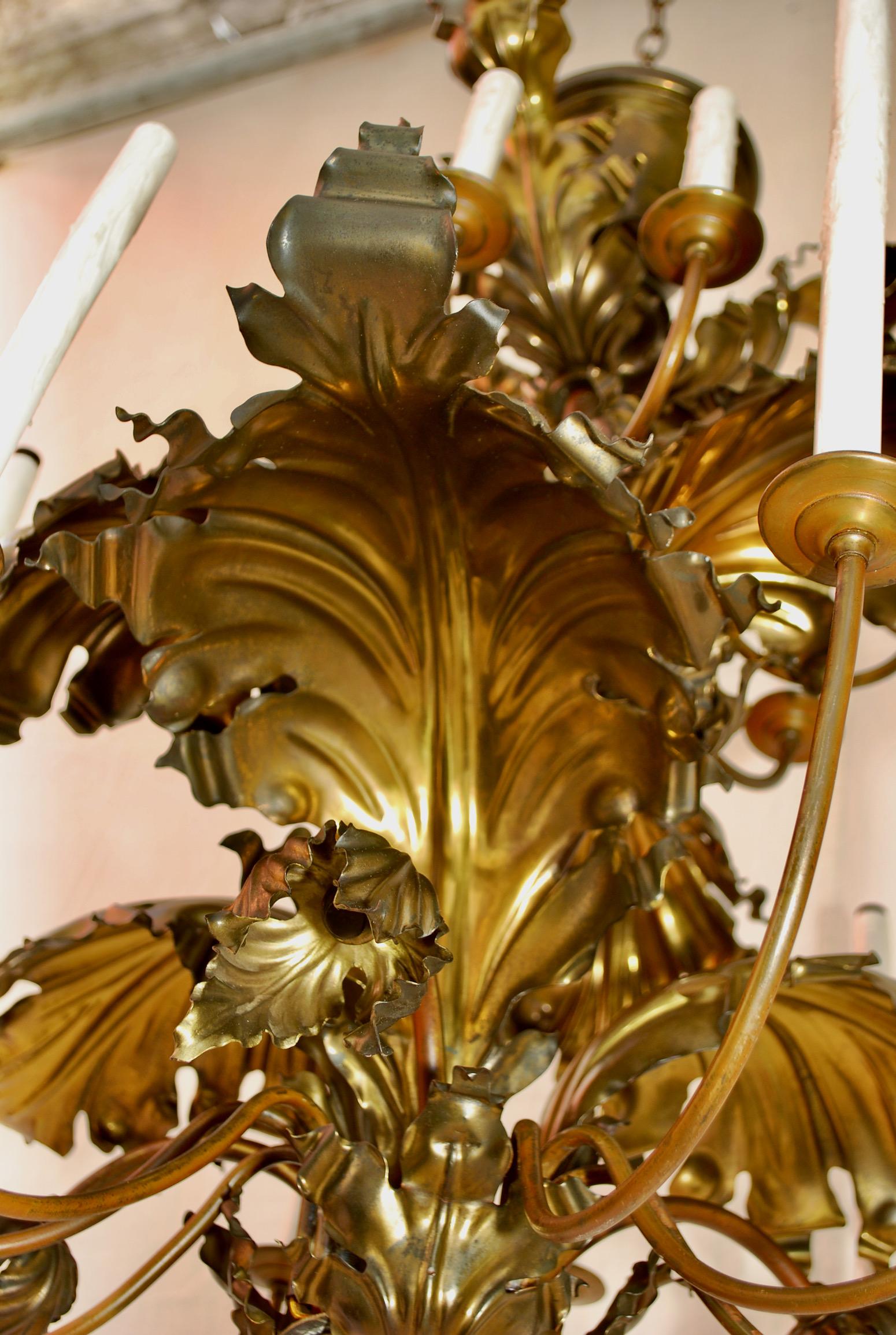 Beautiful and Very Rare 1920's Large Leaves Chandelier In Good Condition For Sale In Los Angeles, CA