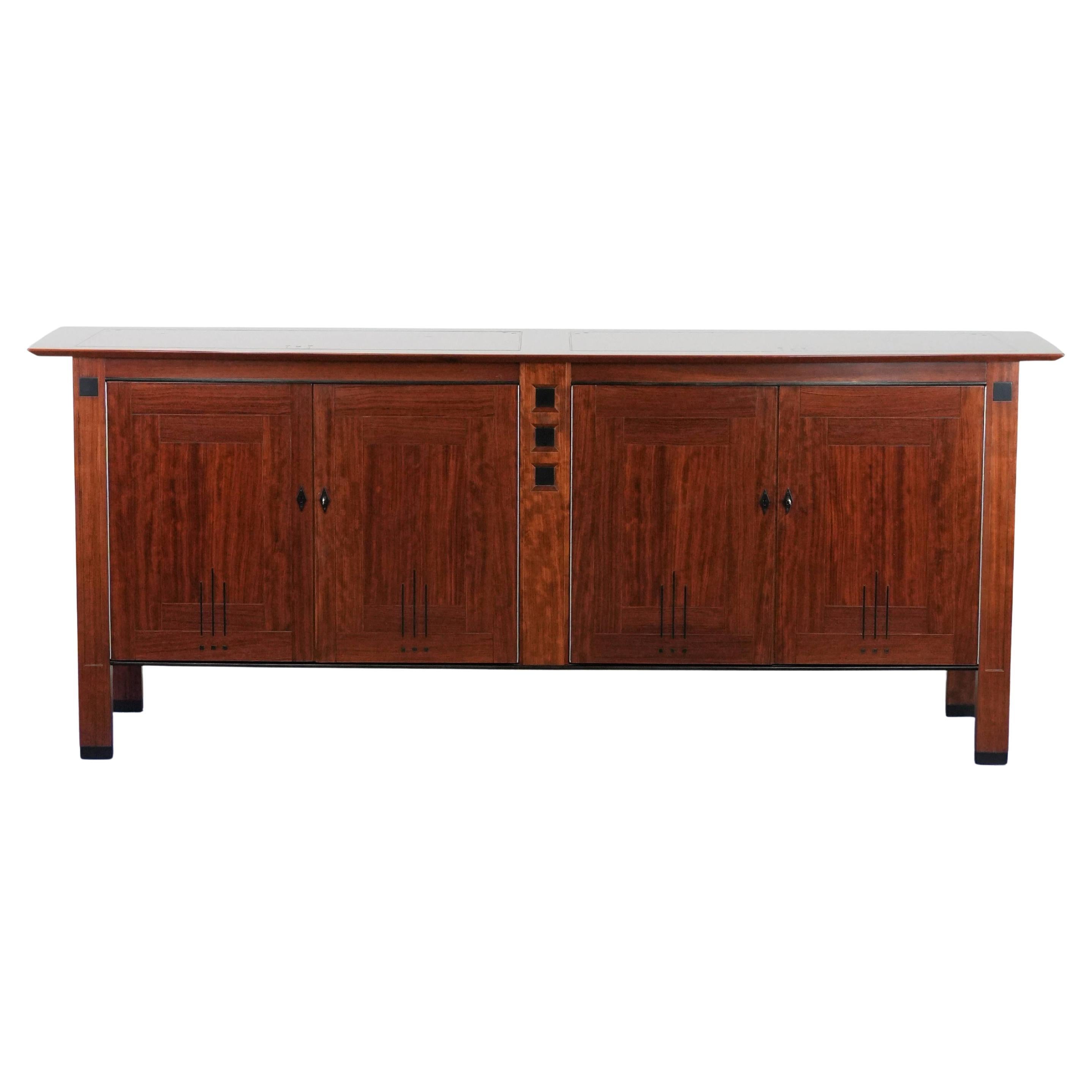 Beautiful and well-preserved Art Deco design sideboard