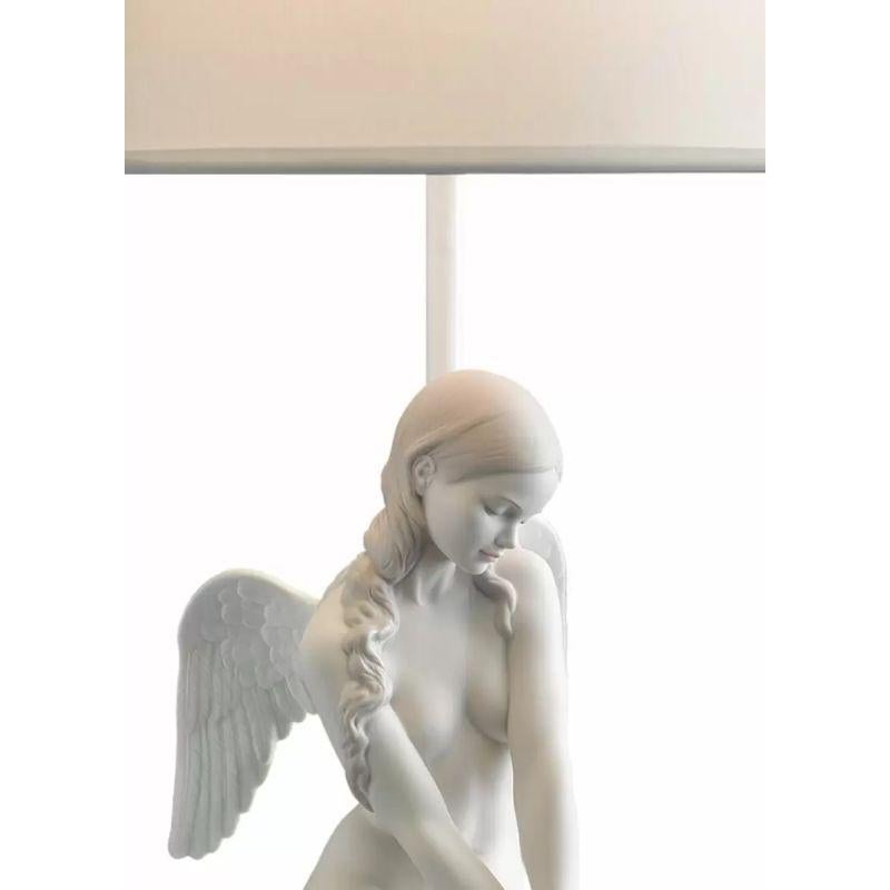 Lámpara de mesa Beautiful Angel (US) Español en venta