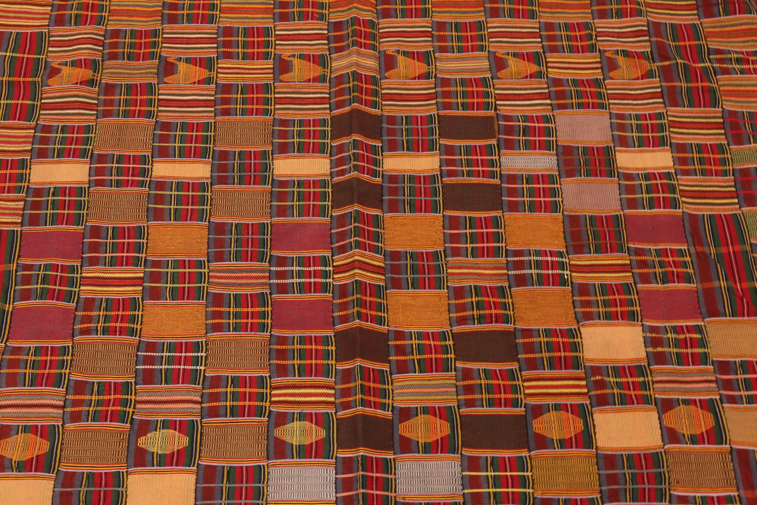 Precioso Tejido Africano Antiguo de Tela Ewe Kente 5'7