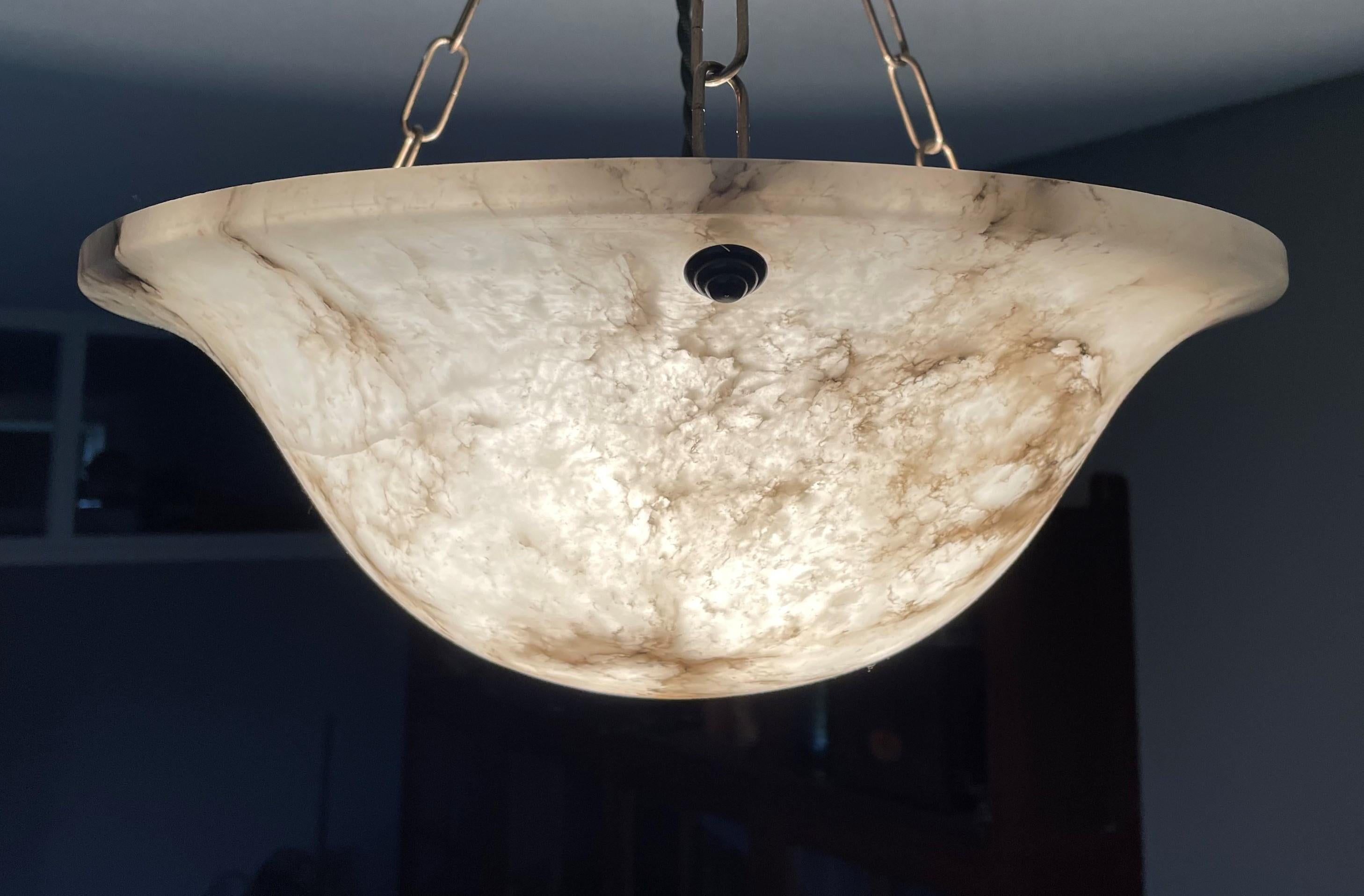 Beautiful Antique Alabaster and Brass French Art Deco Pendant Light / Chandelier 10