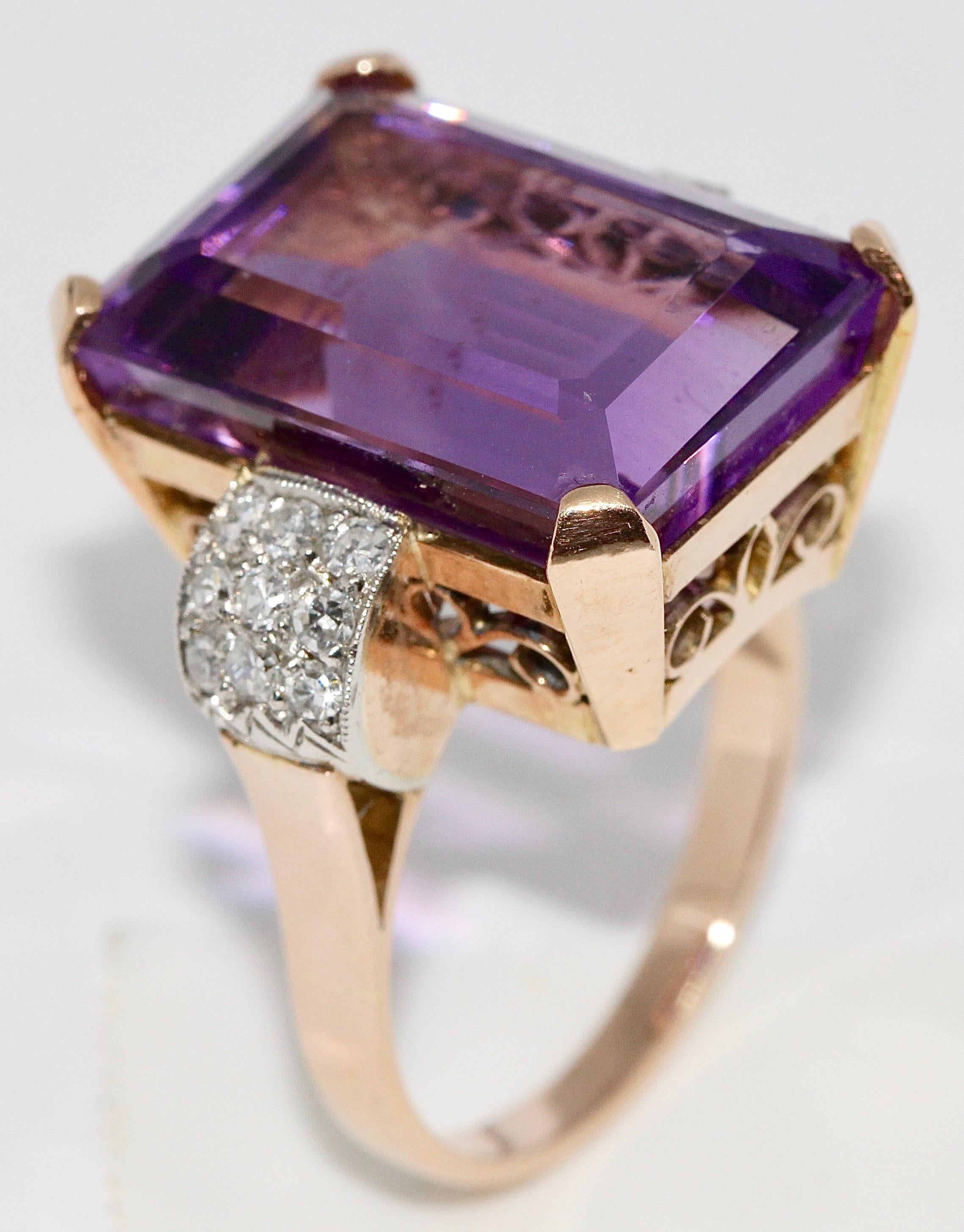 Beautiful, antique amethyst ring, rose gold with diamonds.

US Ring size 7