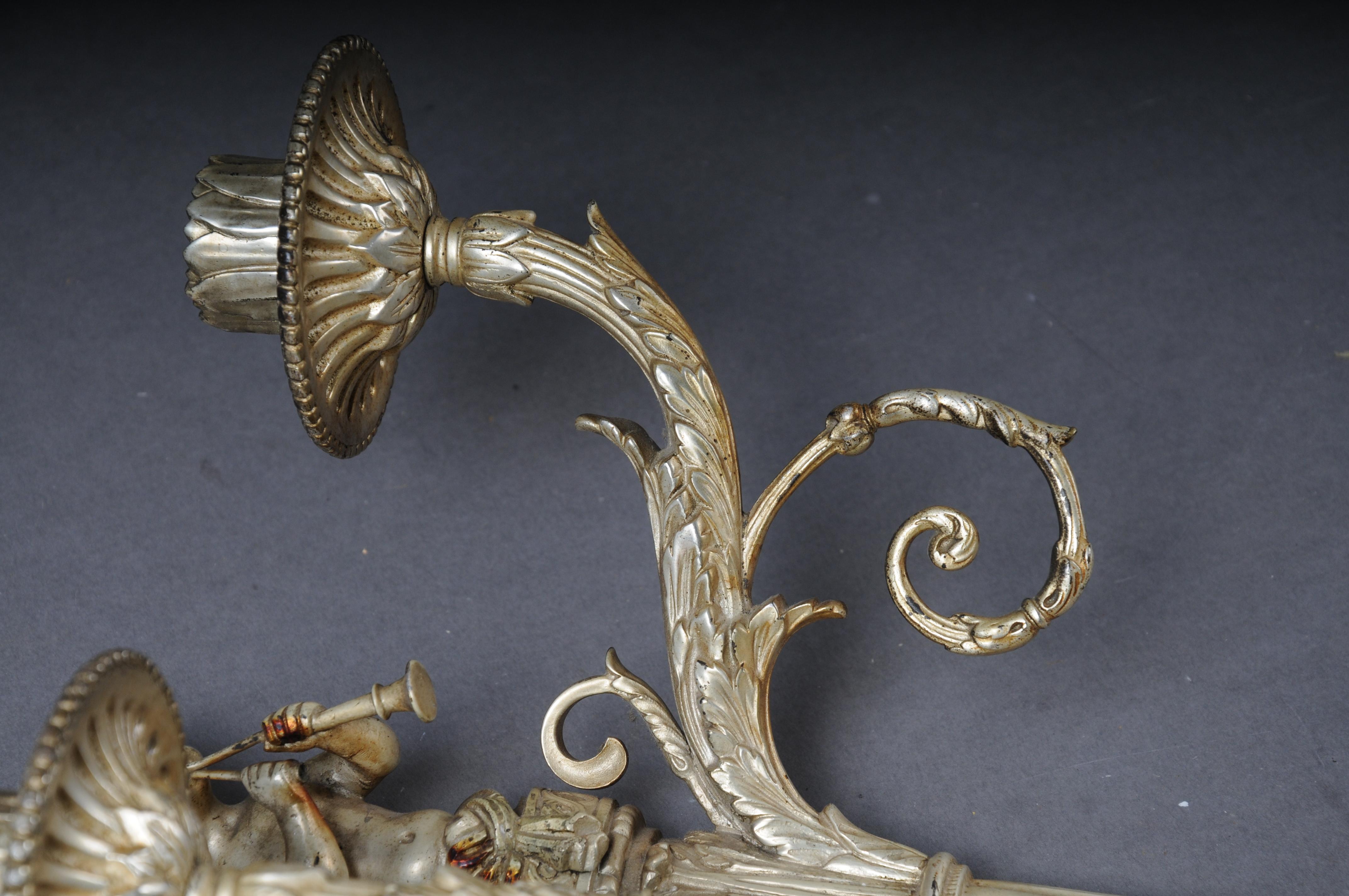 Beautiful antique bronze candle sconce from around 1880, France For Sale 4