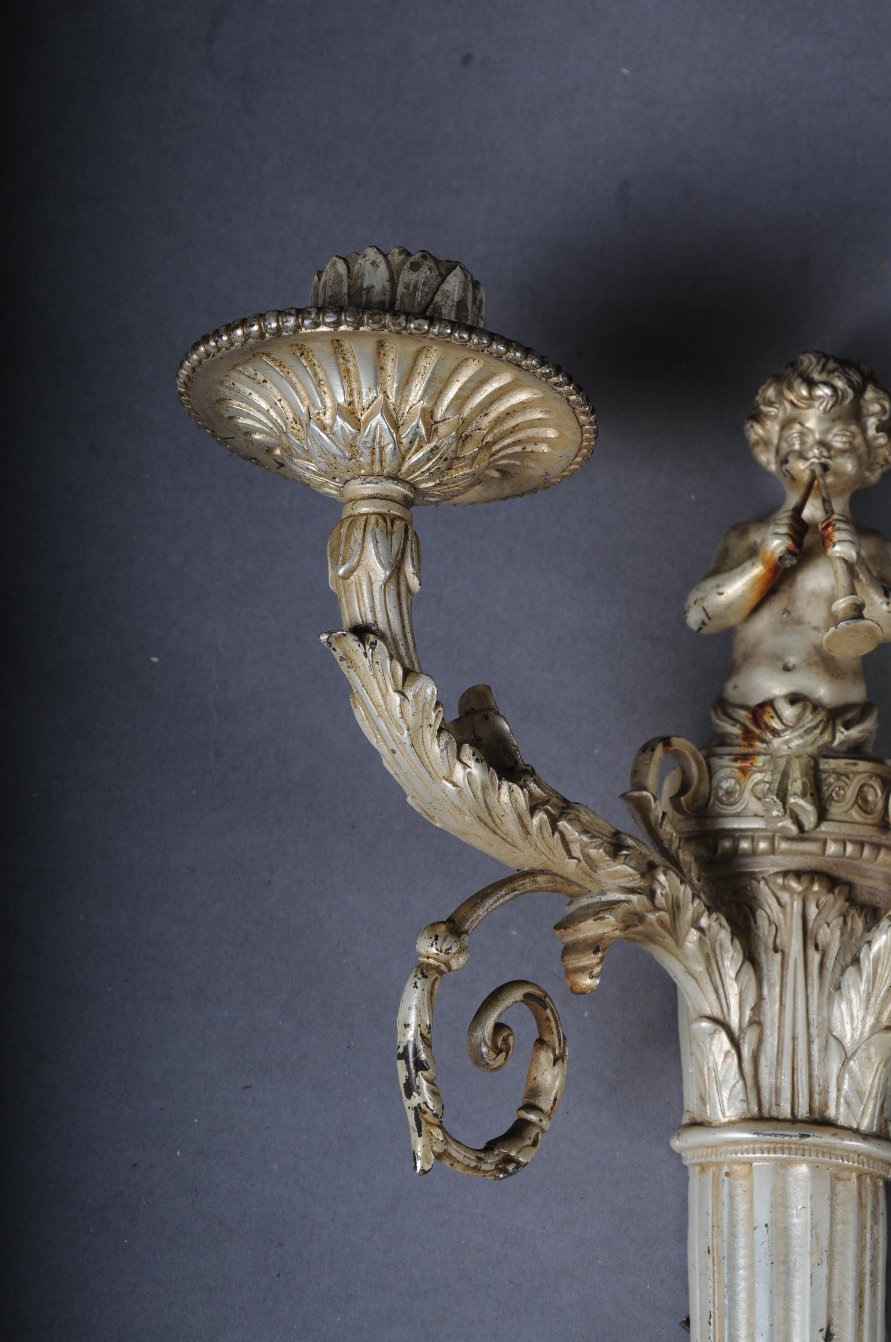 Bronze Beautiful antique bronze candle sconce from around 1880, France For Sale